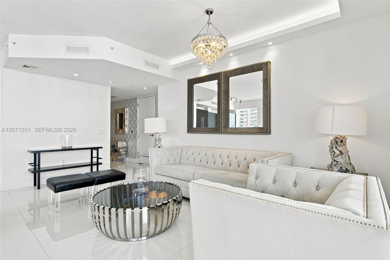 1080 Brickell Ave # 3800