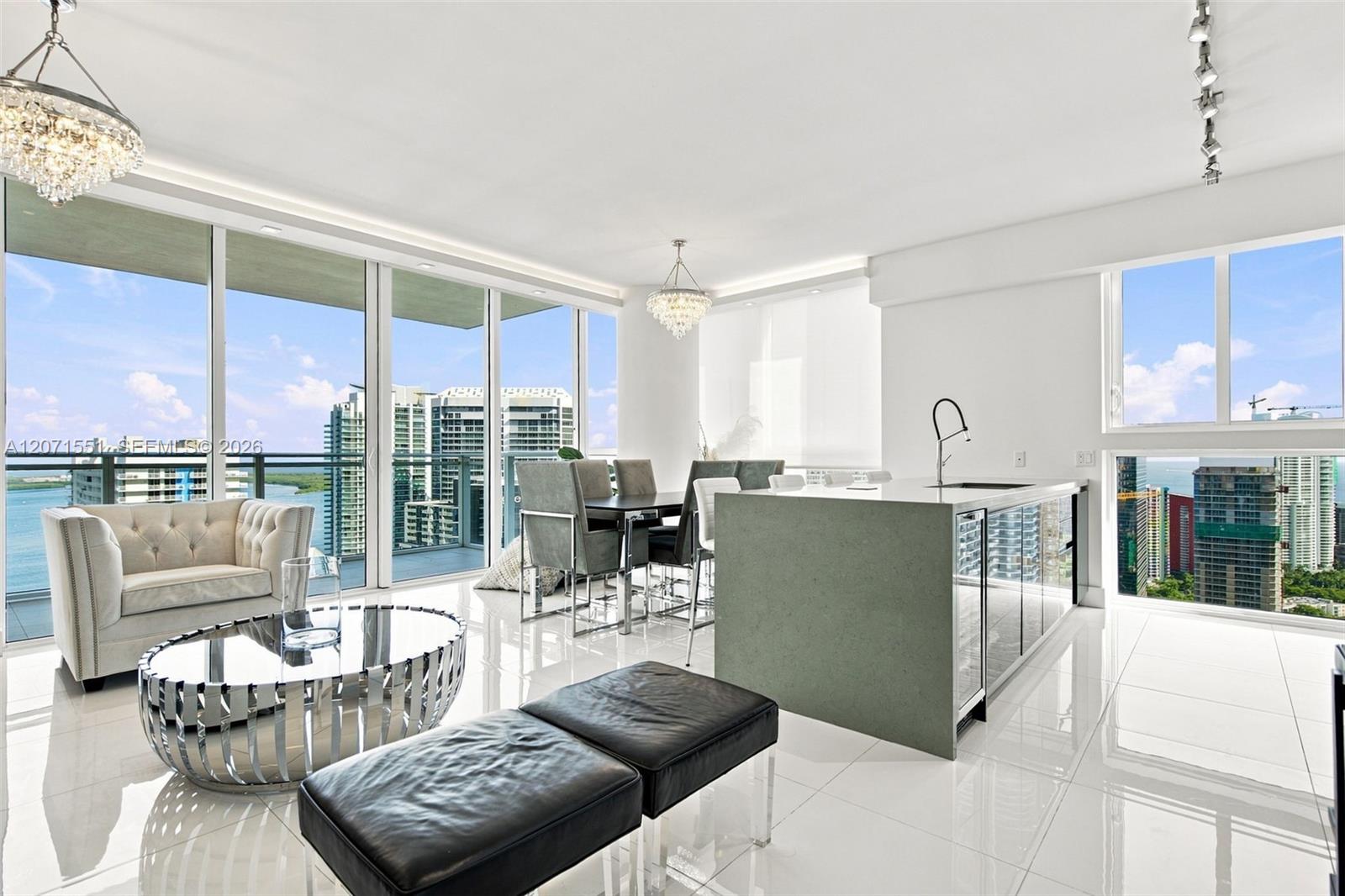 1080 Brickell Ave # 3800