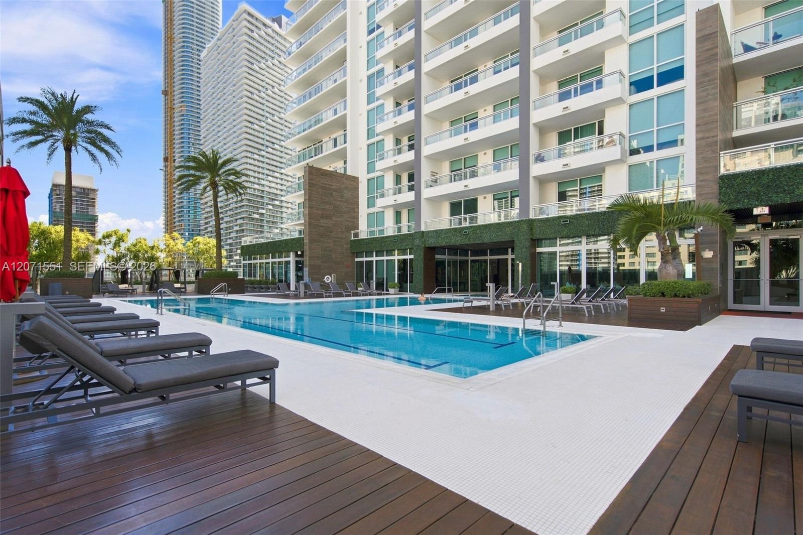 1080 Brickell Ave # 3800