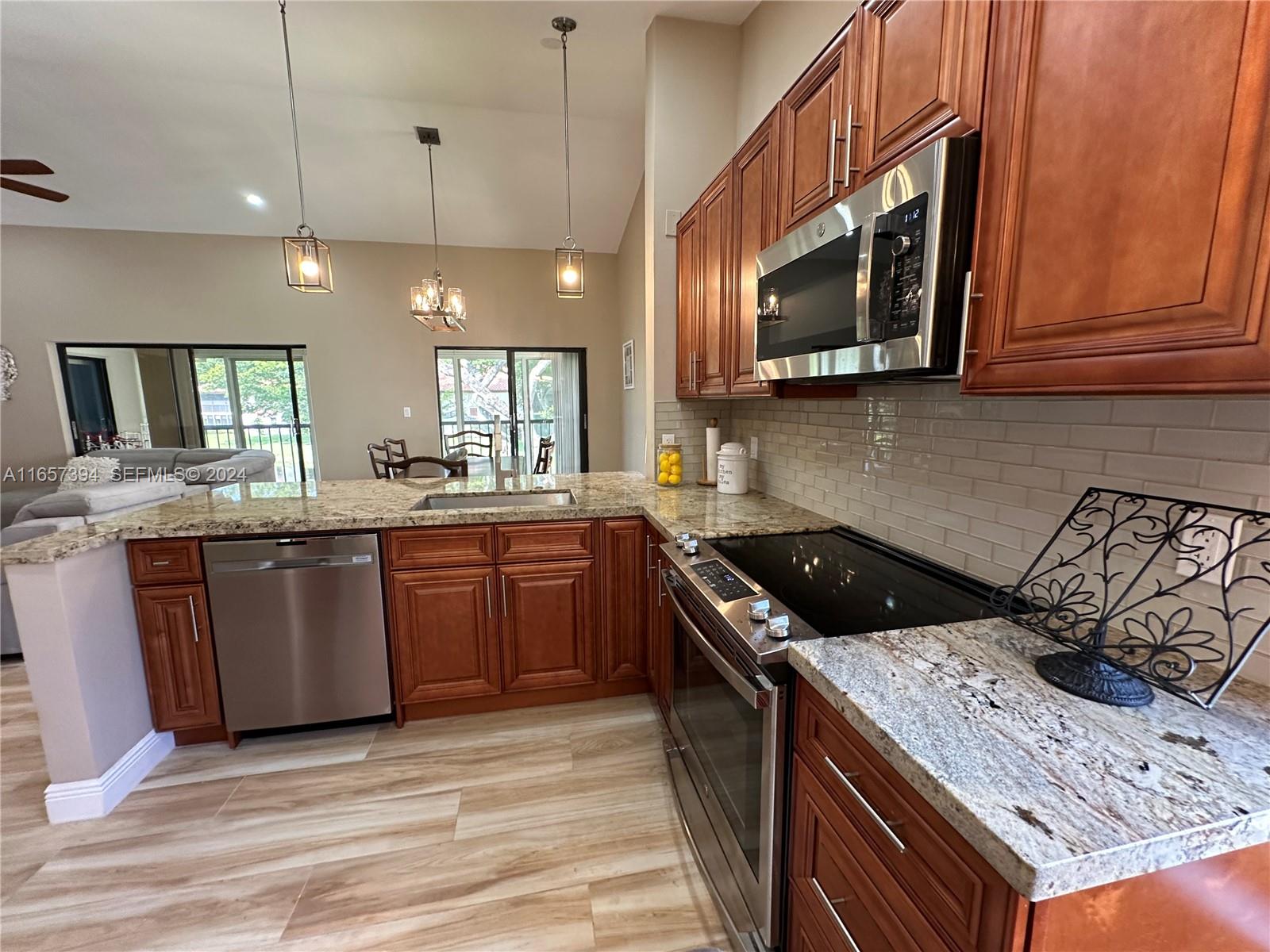 10803 Palm Lake Avenue 202
