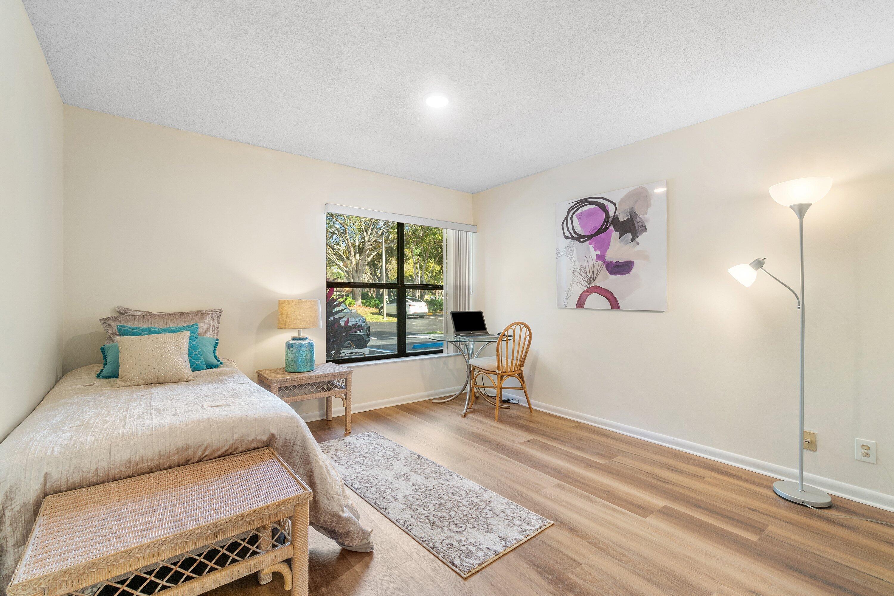 5020 Golfview Court 1415