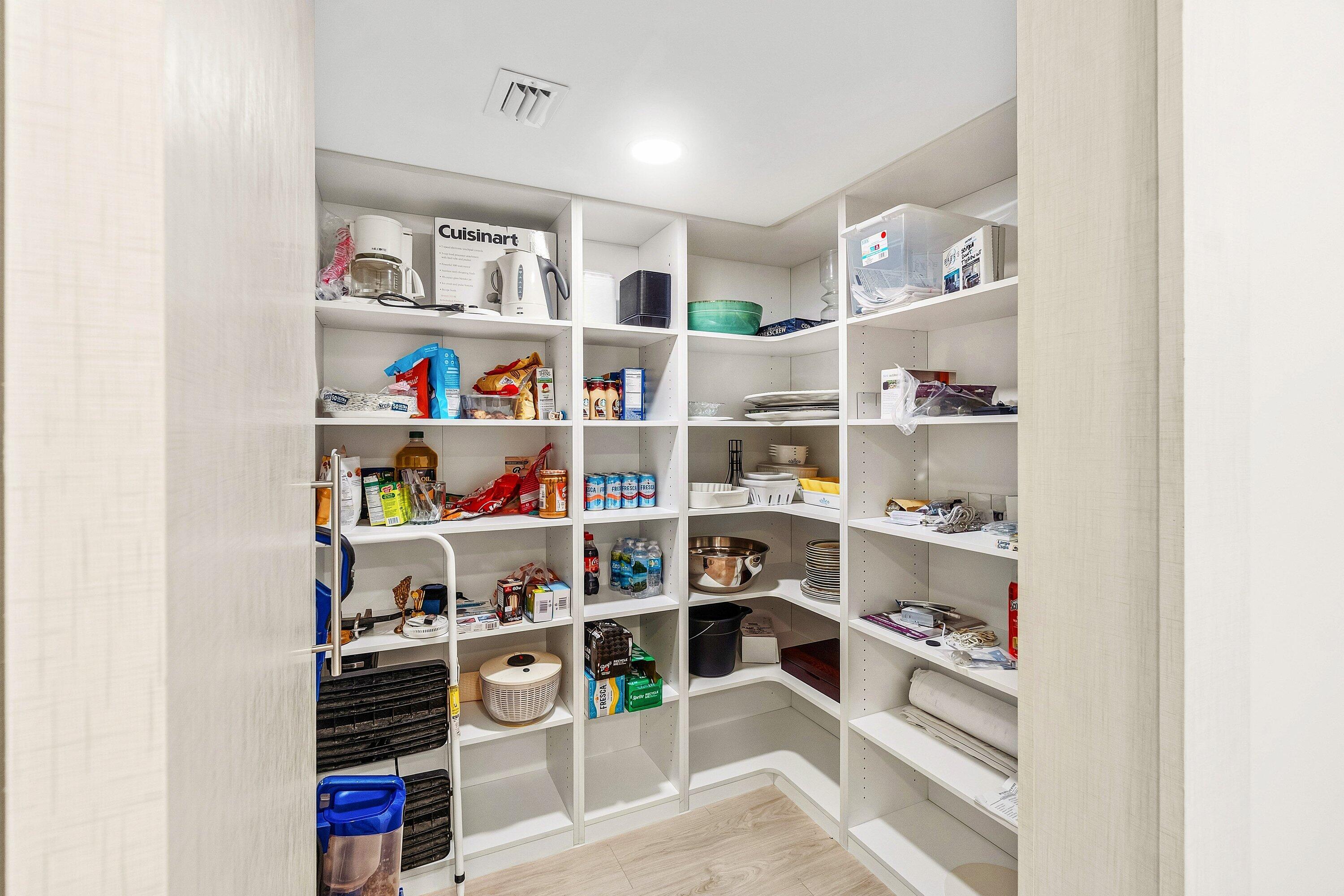 2717 N Ocean Boulevard 0080