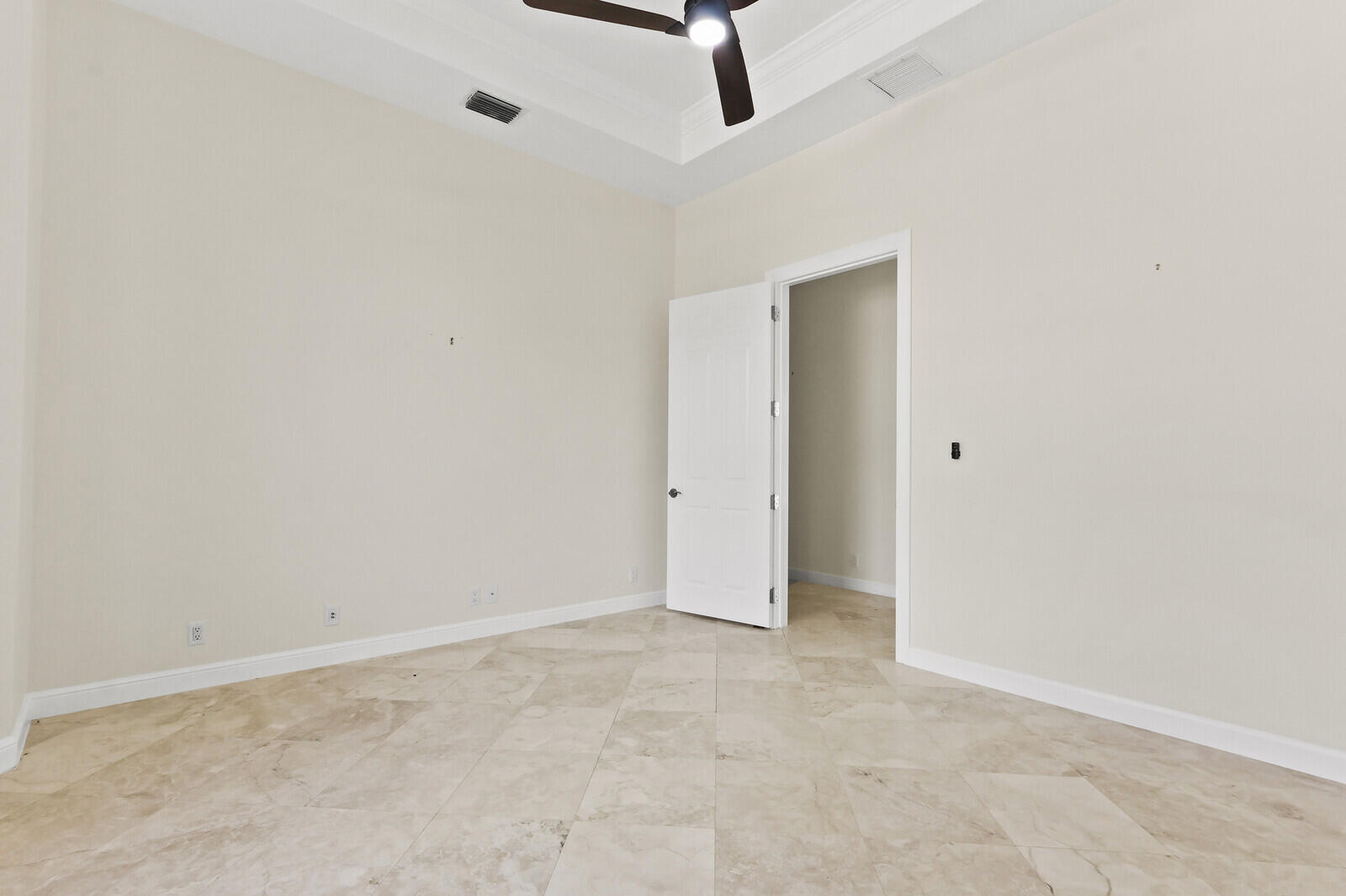 8280 Woodsmuir Drive