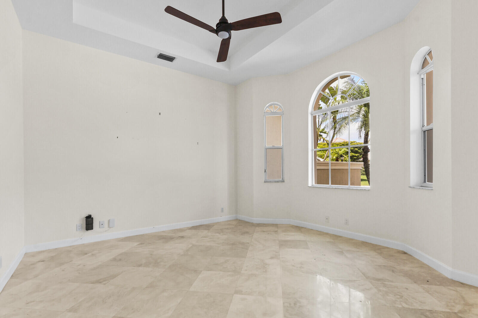 8280 Woodsmuir Drive