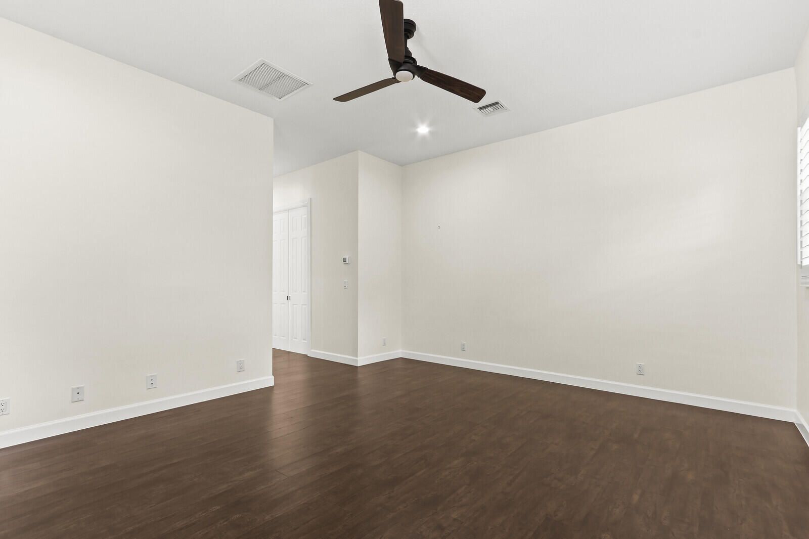 8280 Woodsmuir Drive
