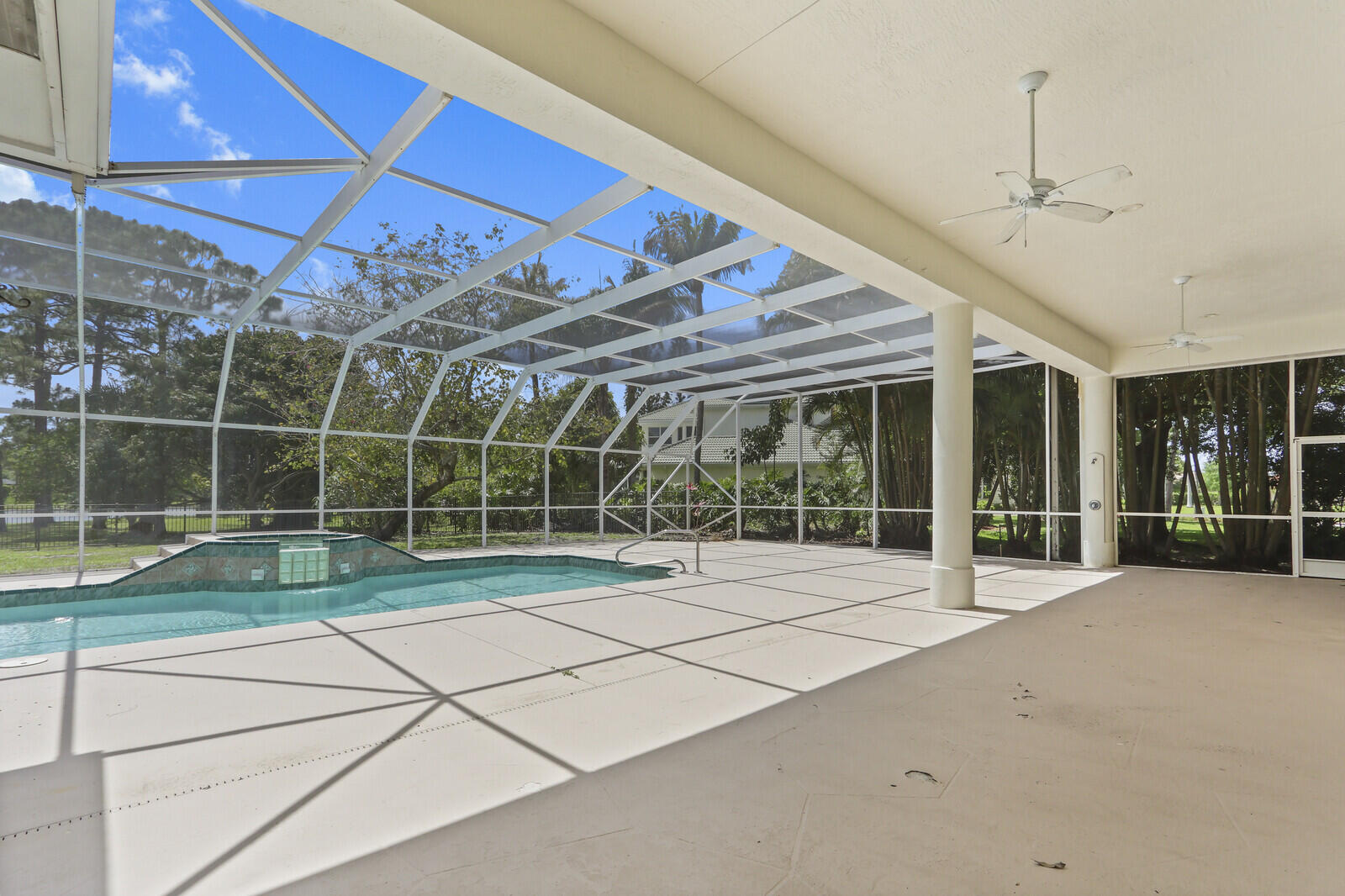 8280 Woodsmuir Drive