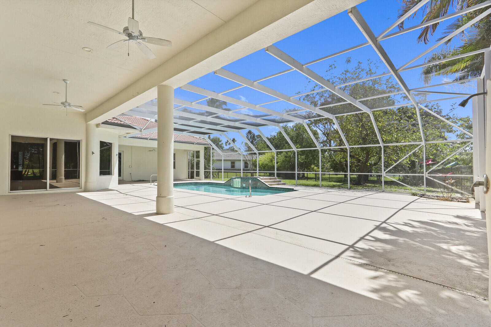 8280 Woodsmuir Drive