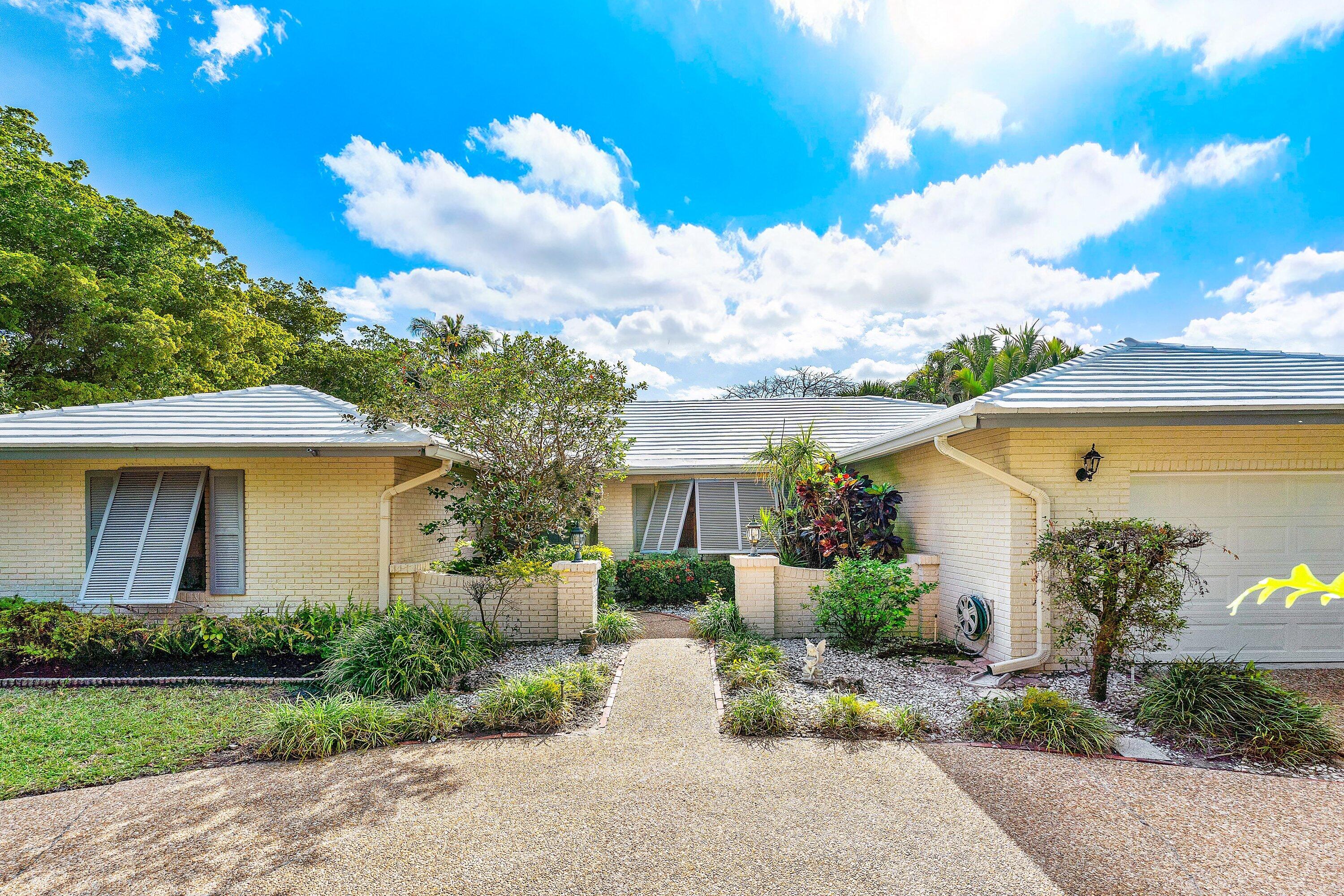 7290 Encina Lane