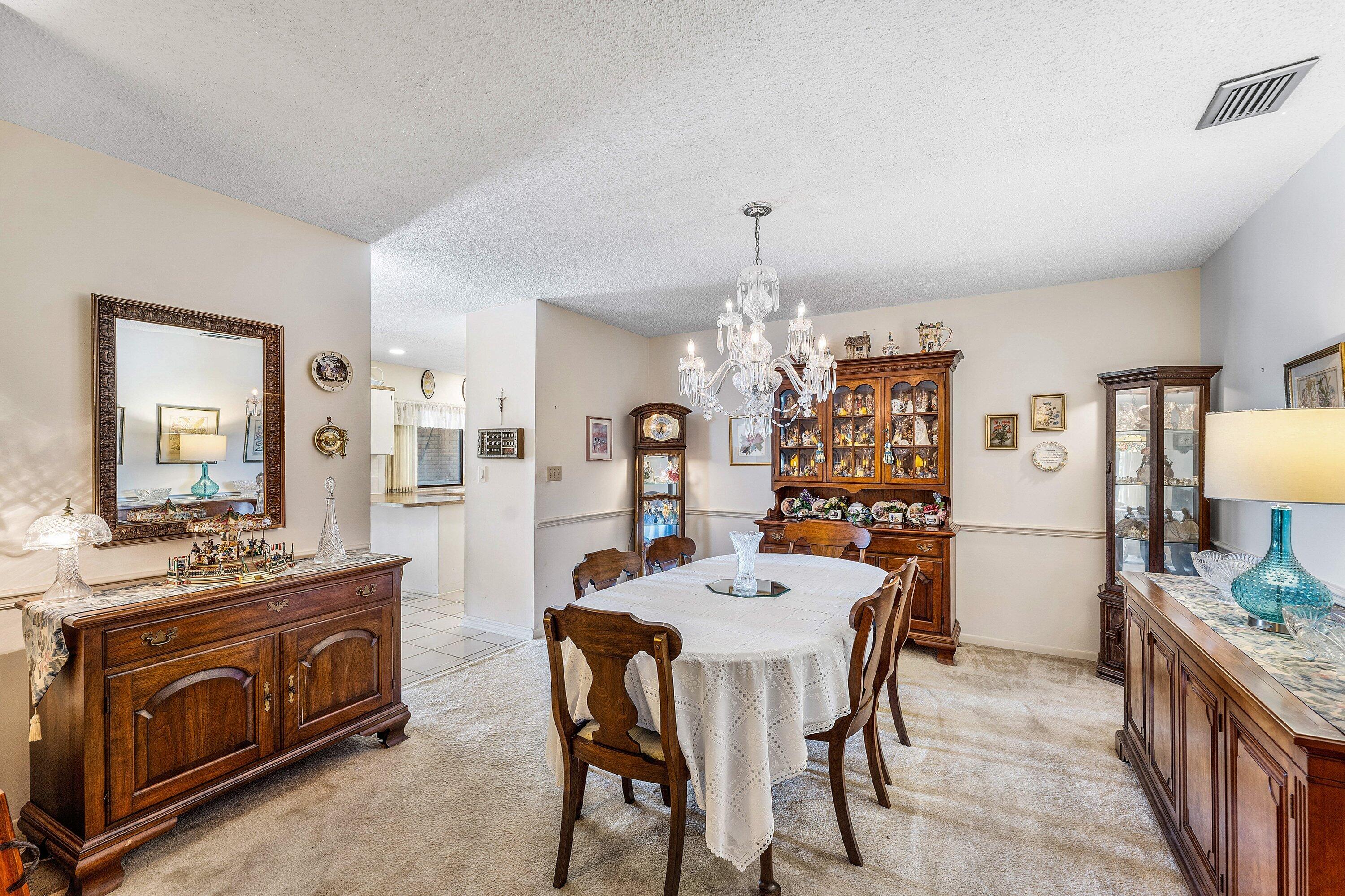 7290 Encina Lane