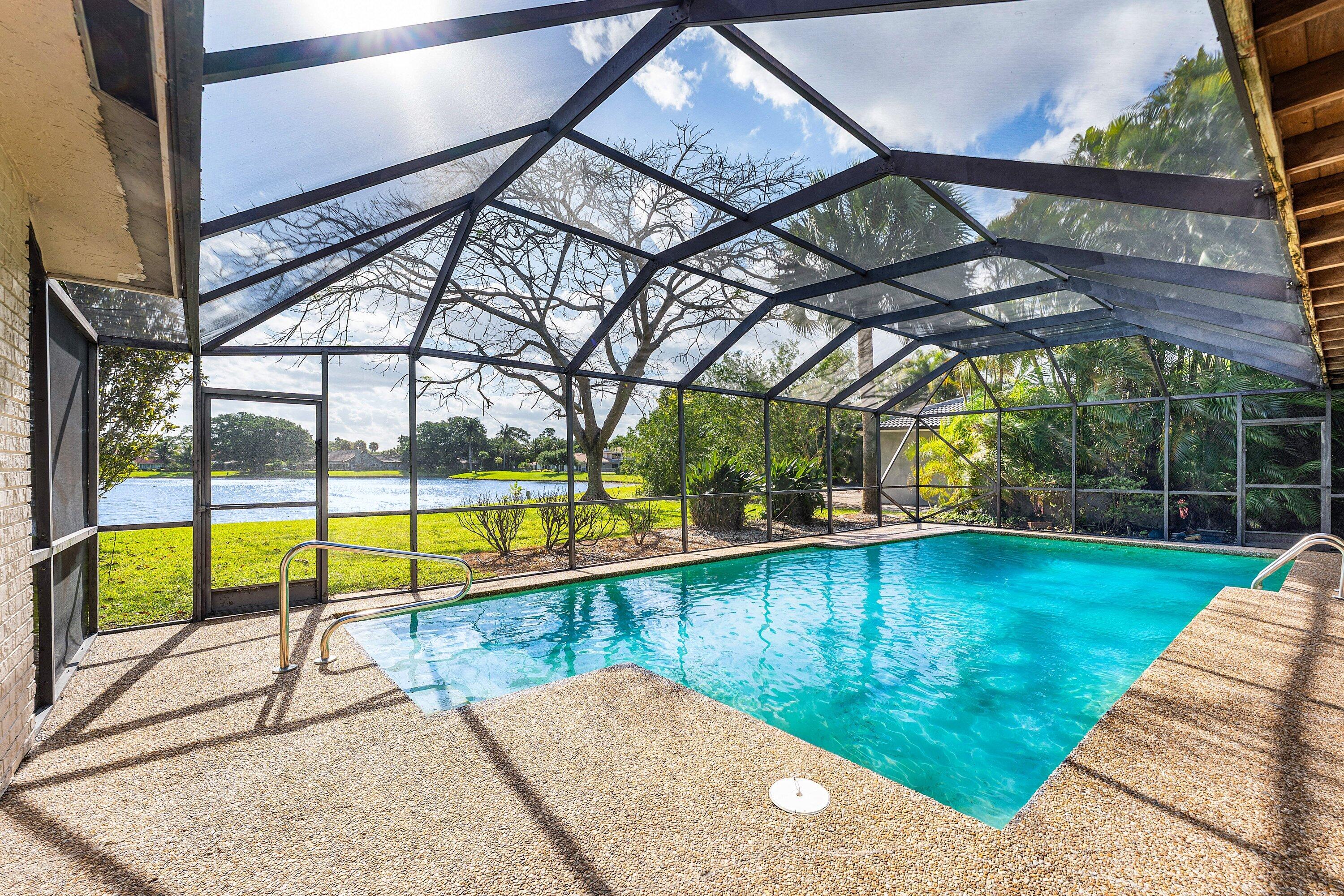 7290 Encina Lane