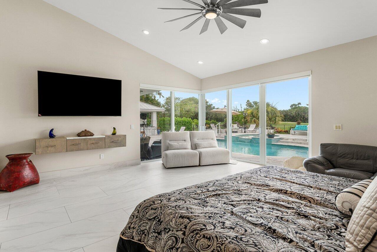 11164 Boca Woods Lane