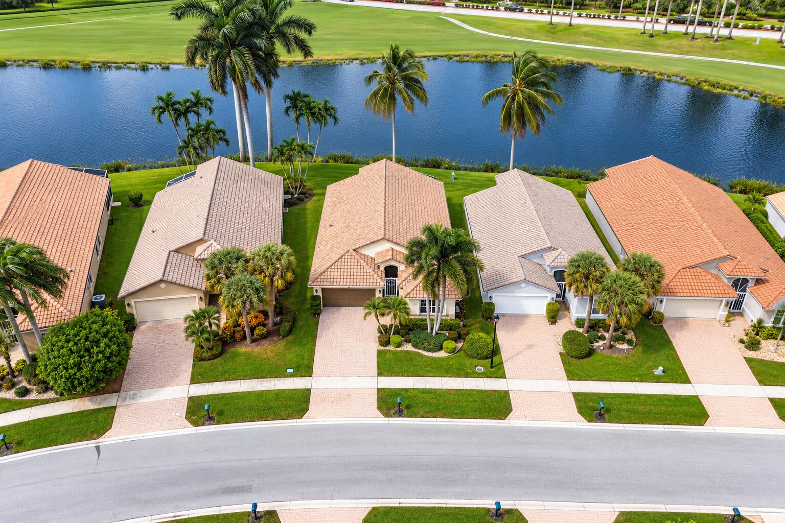 7289 Haviland Circle