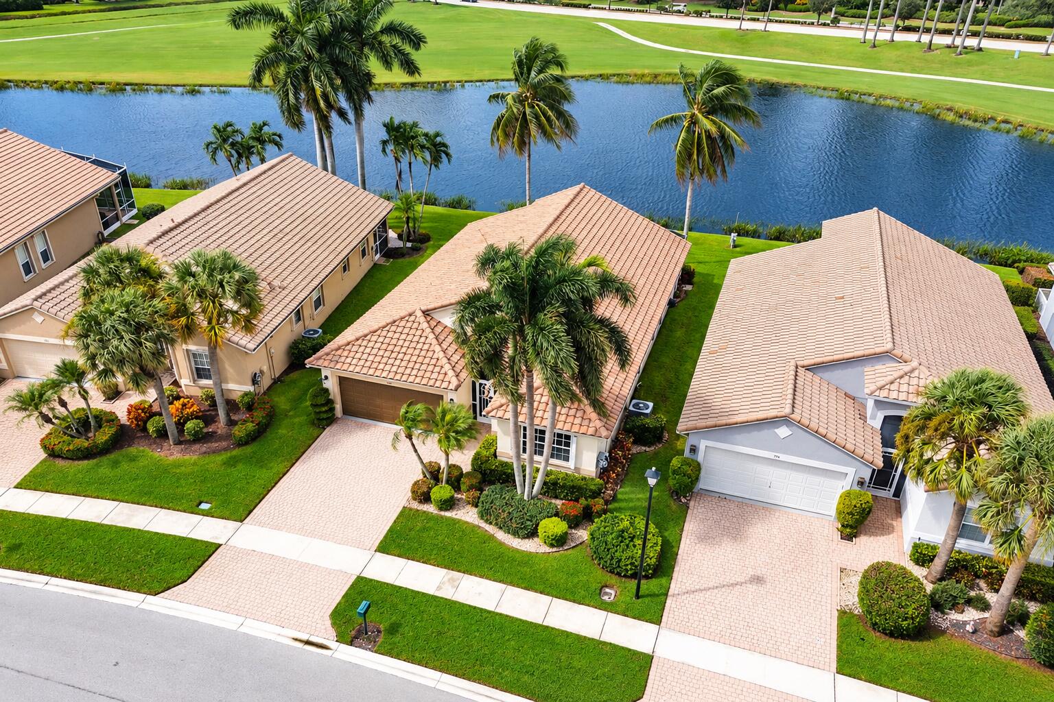 7289 Haviland Circle