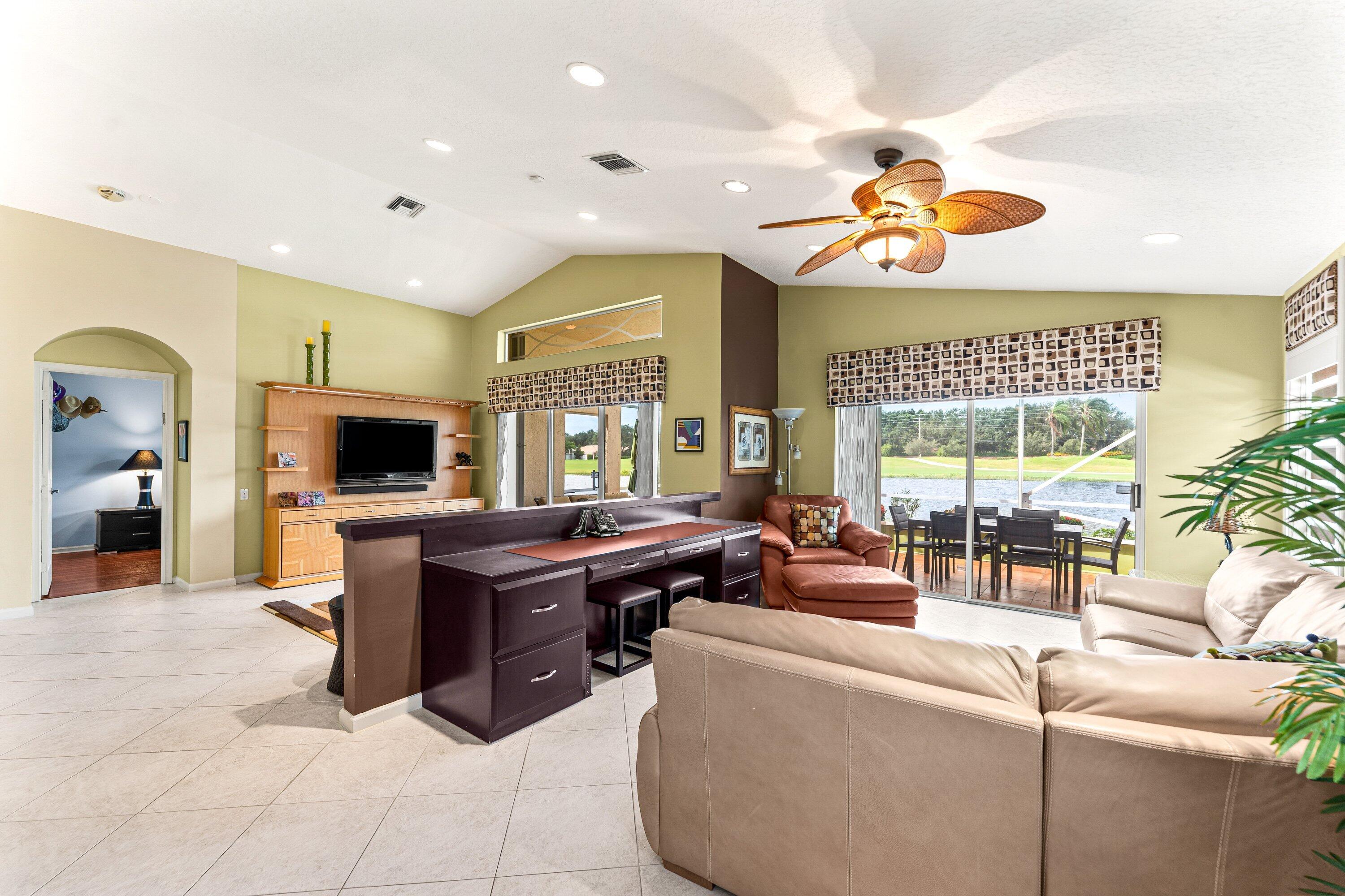 7289 Haviland Circle
