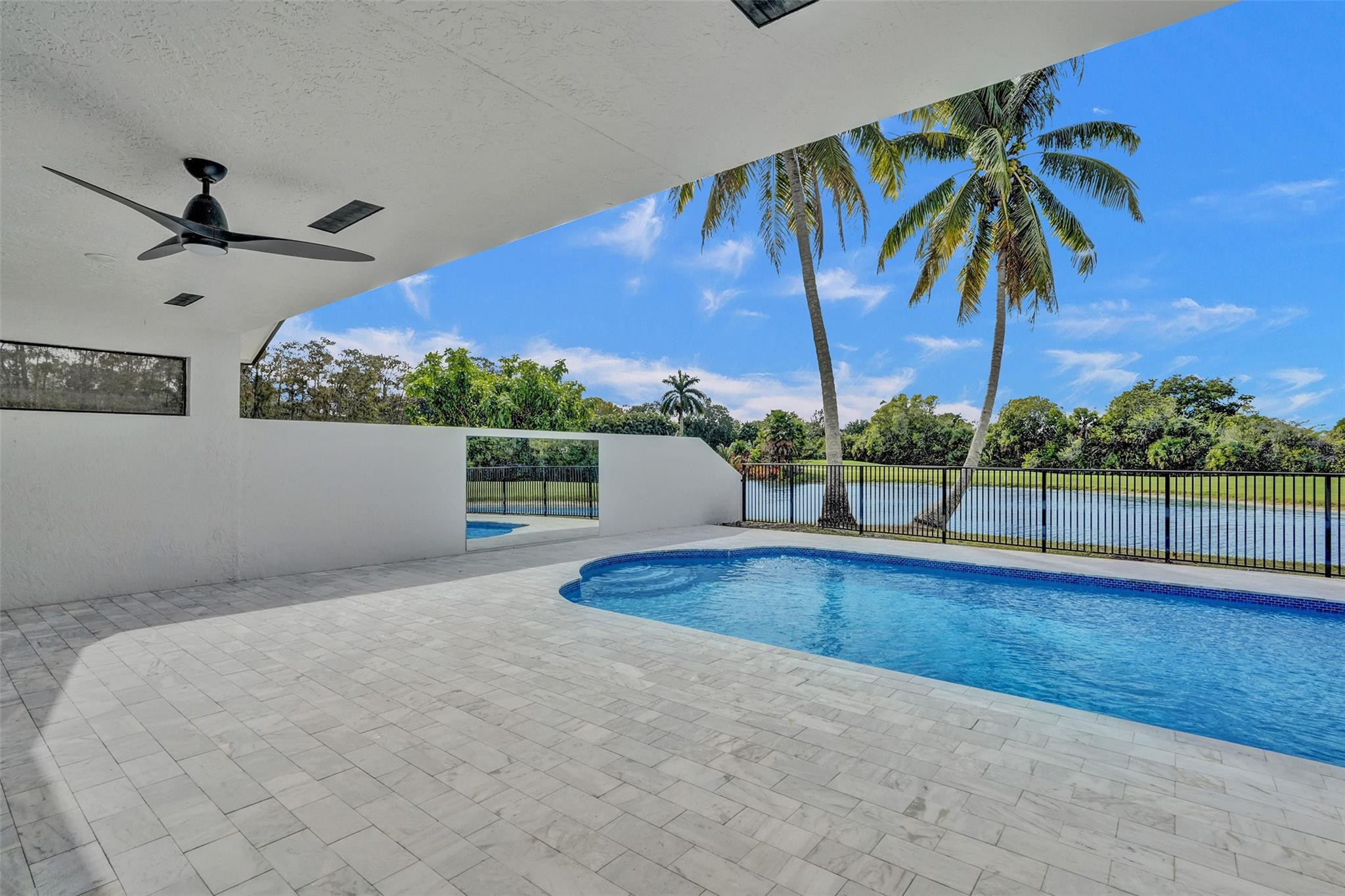 21470 Bridge View Drive