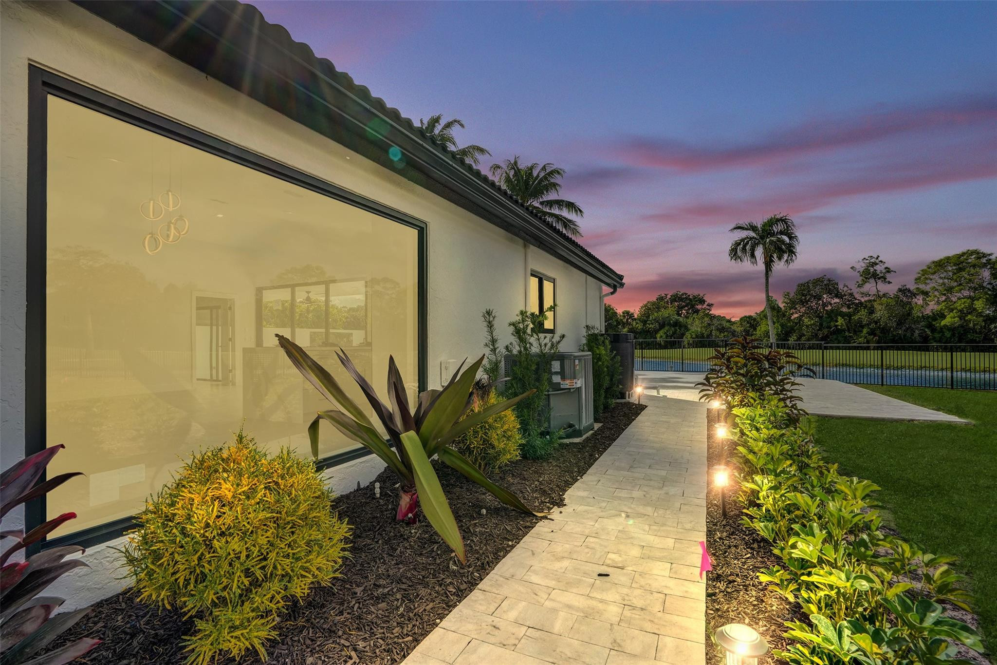 21470 Bridge View Drive
