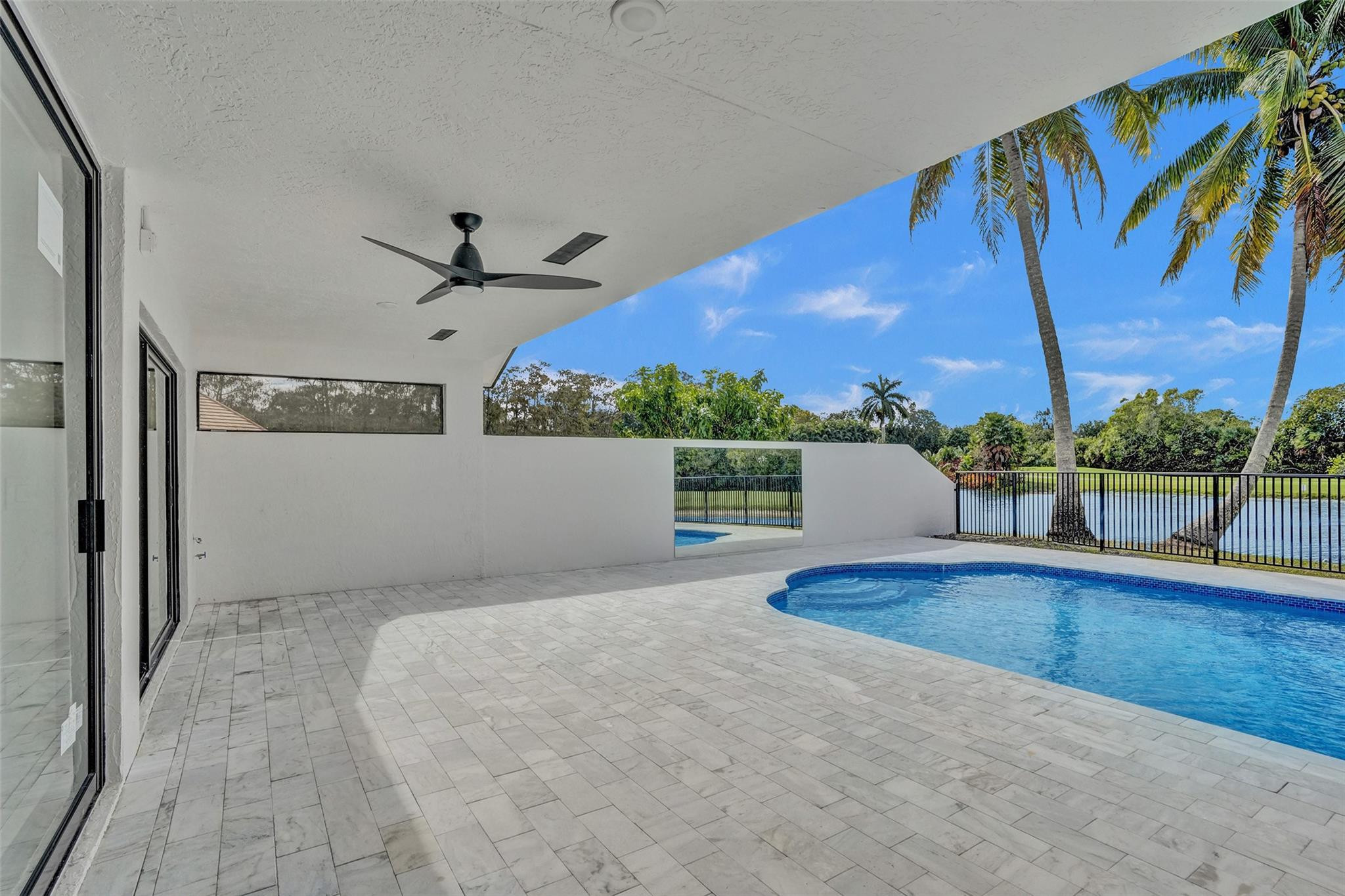 21470 Bridge View Drive