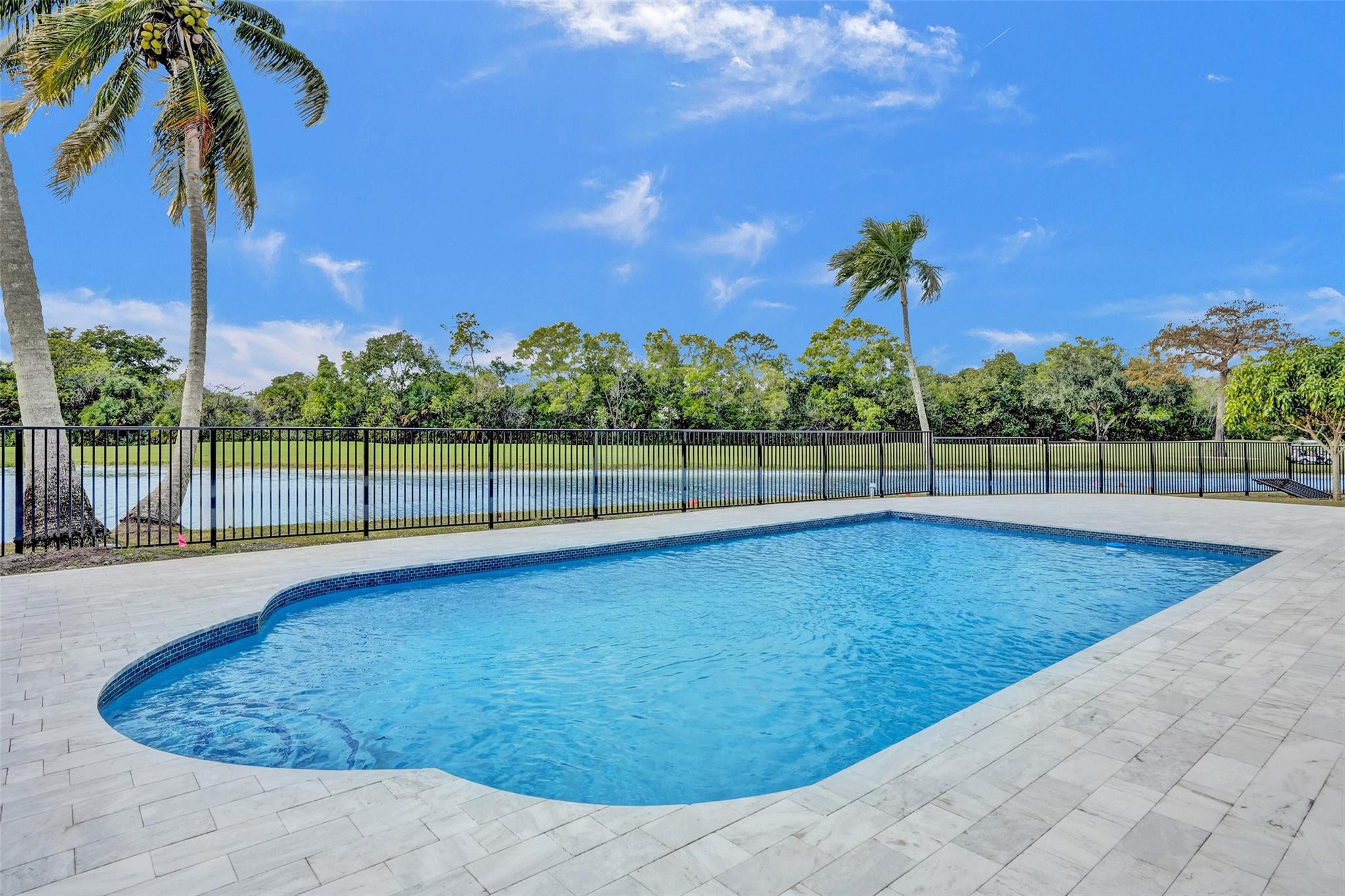21470 Bridge View Drive