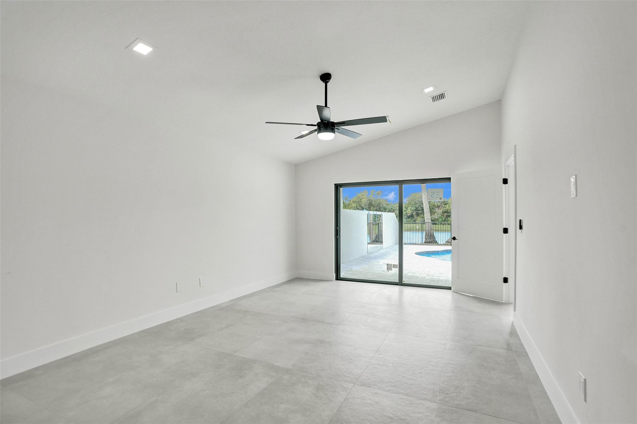 21470 Bridge View Drive