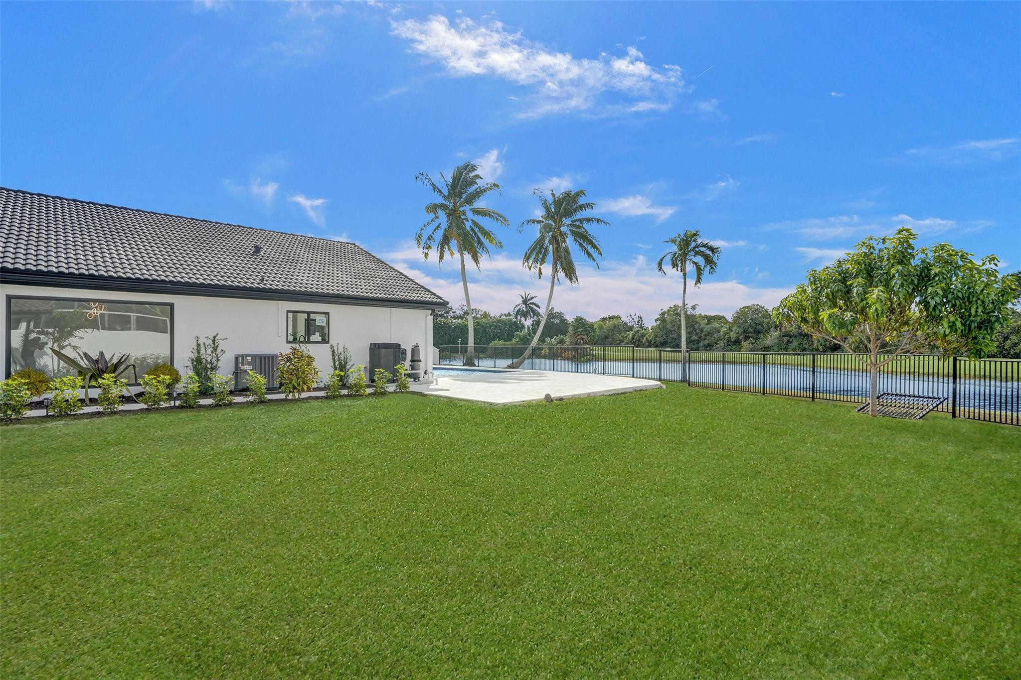 21470 Bridge View Drive