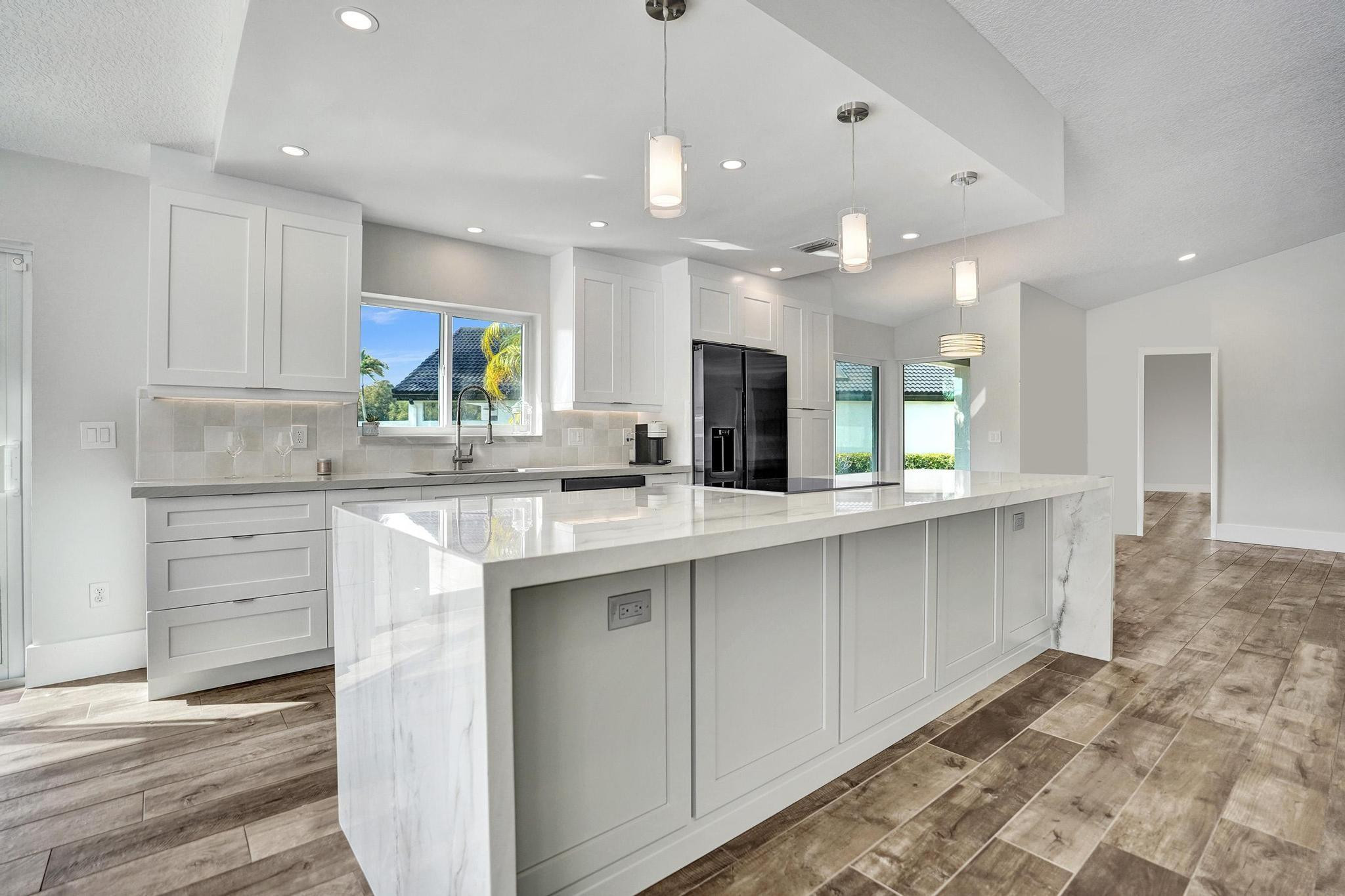 21464 Bridge View Drive