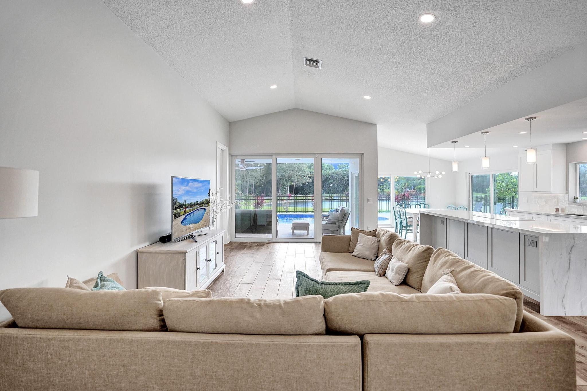 21464 Bridge View Drive