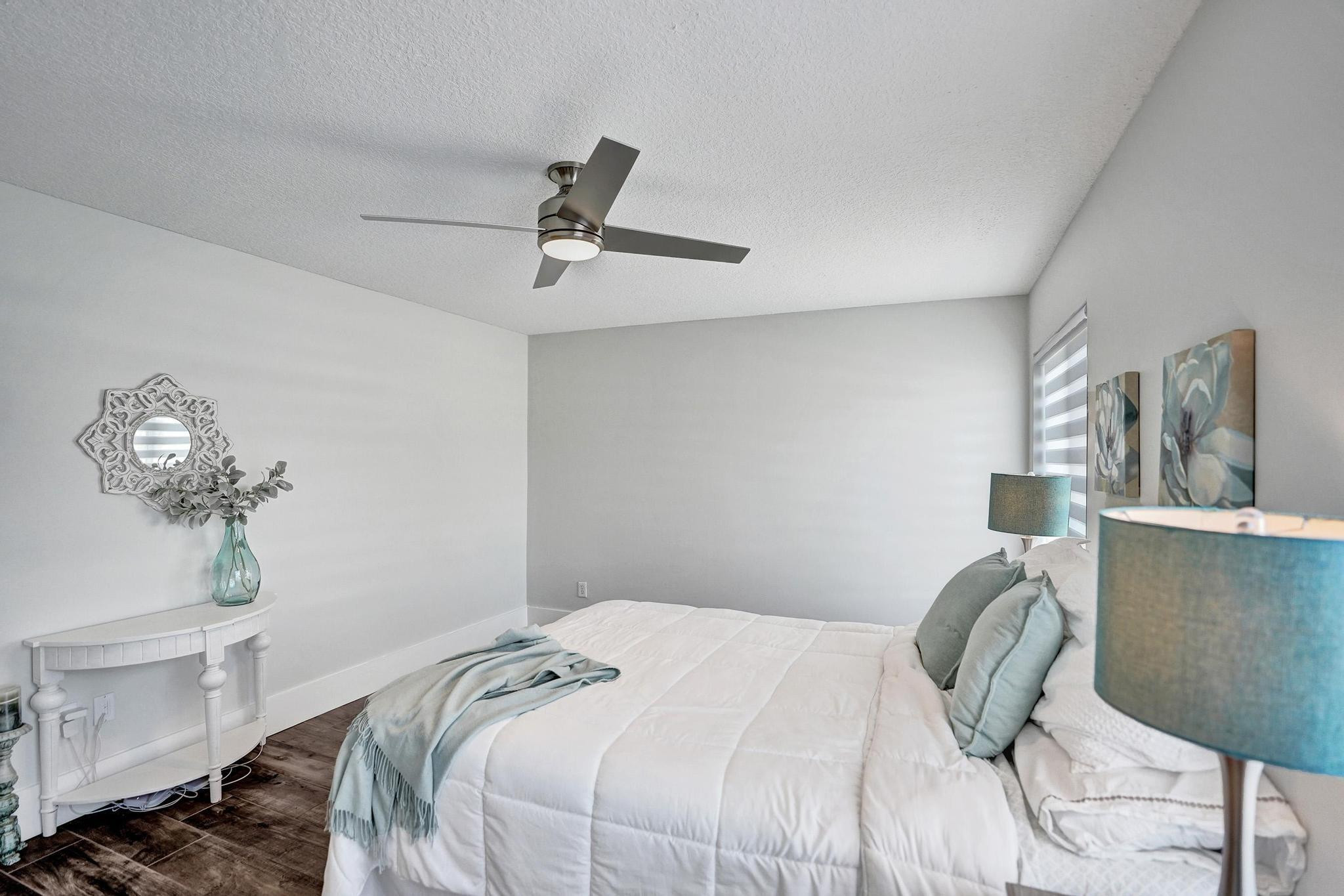 21464 Bridge View Drive