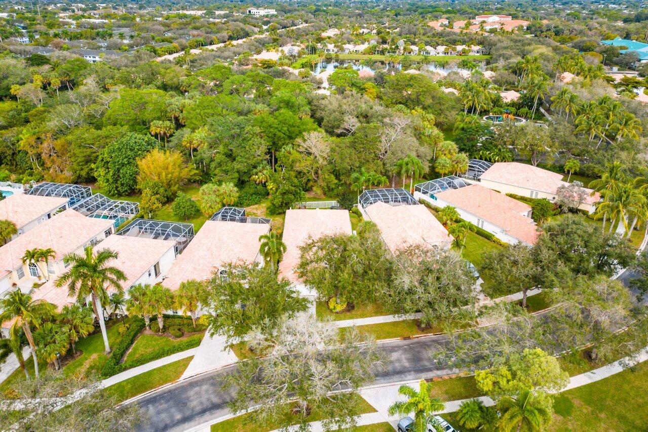 4777 Orchard Lane