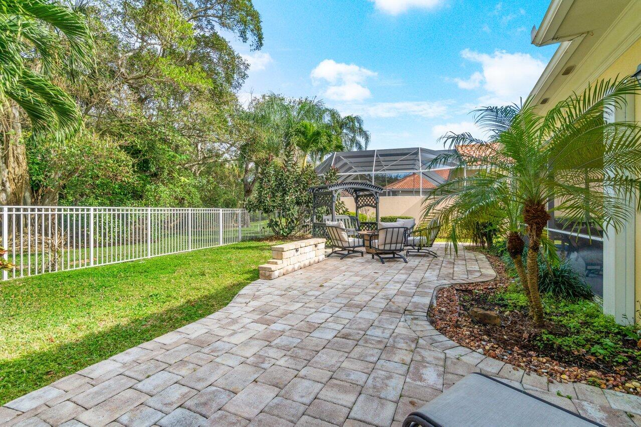 4777 Orchard Lane