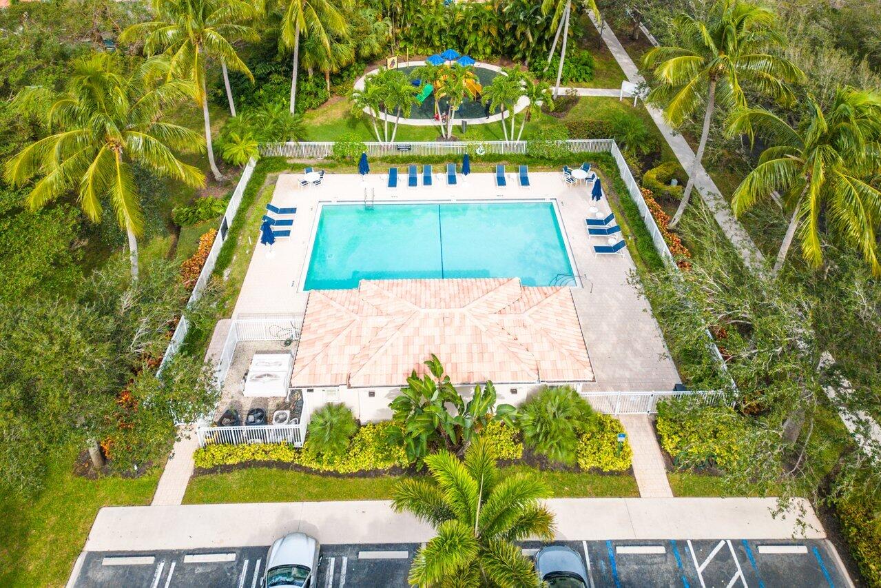4777 Orchard Lane