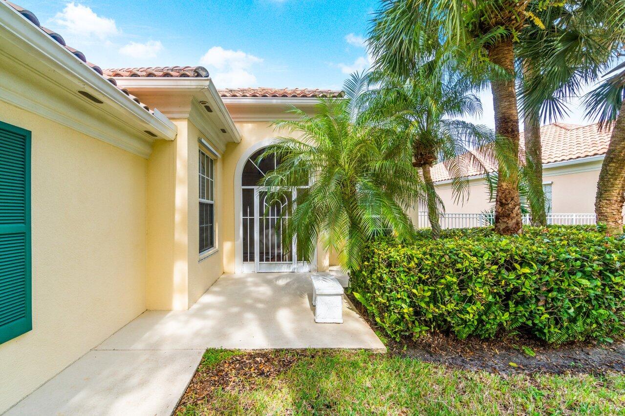 4777 Orchard Lane