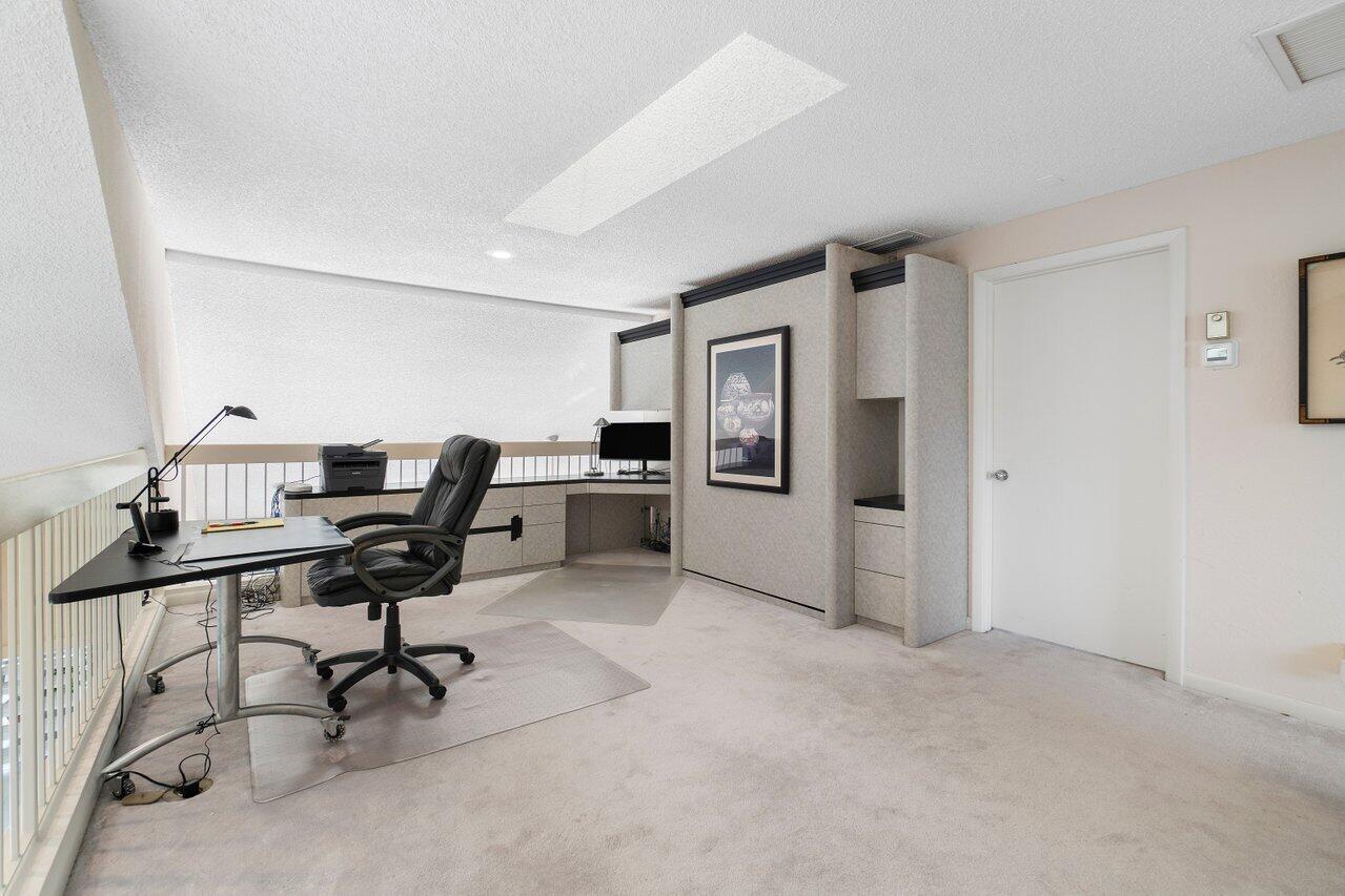17570 Bocaire Way