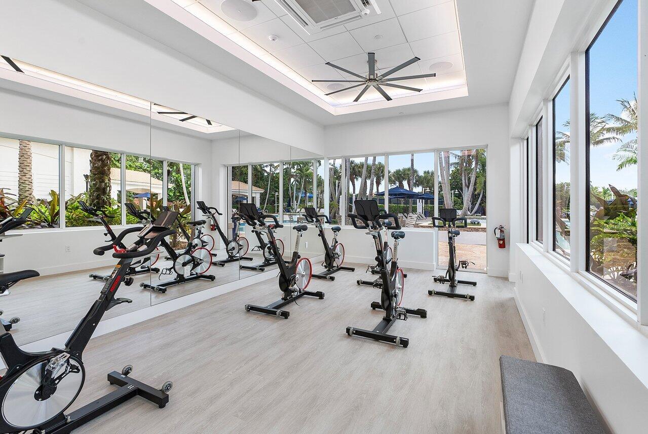 4920 Bocaire Boulevard