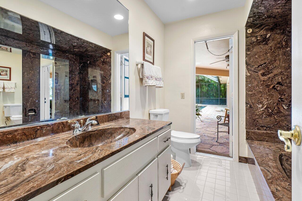 7276 Encina Lane