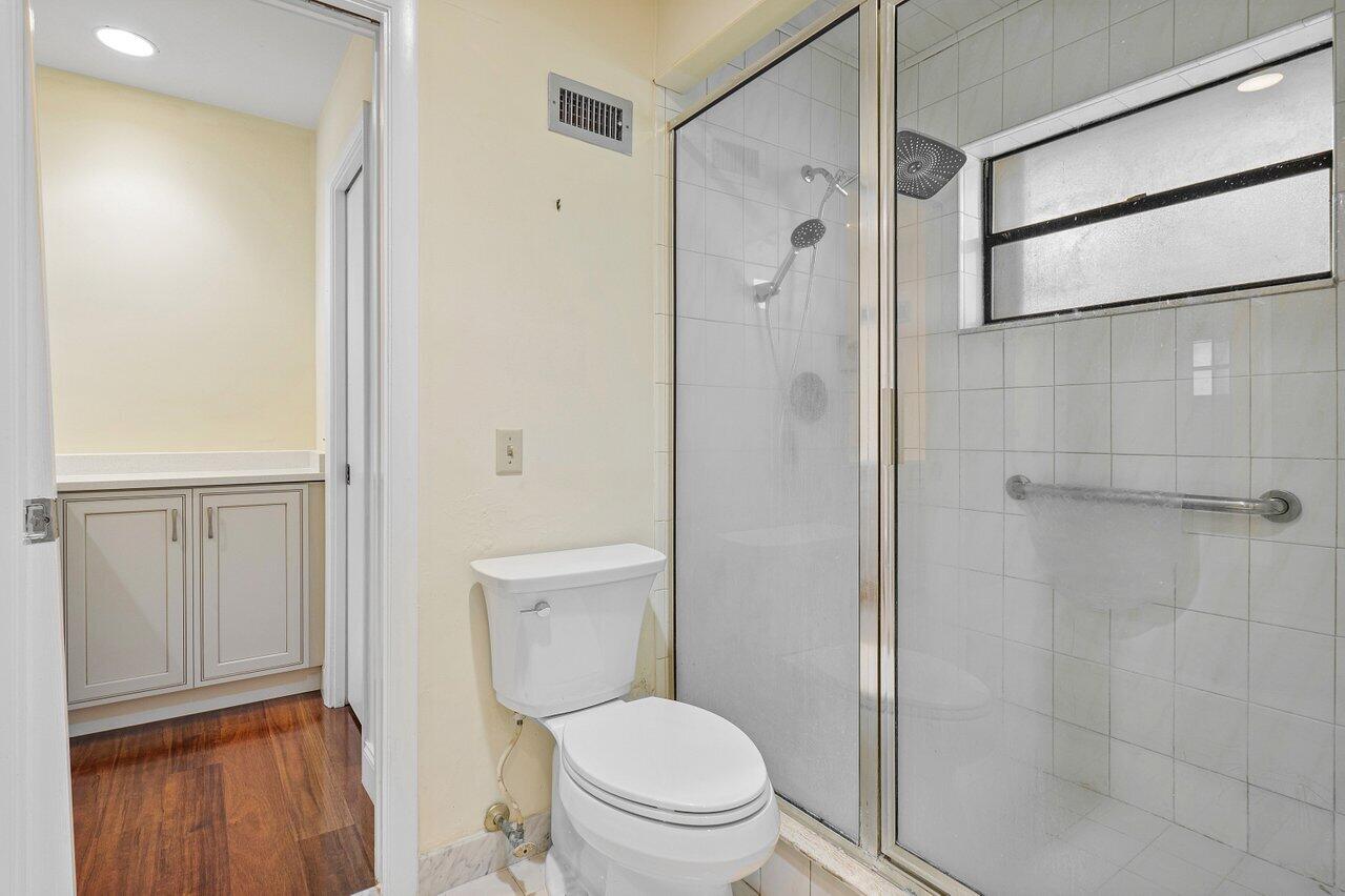 7276 Encina Lane
