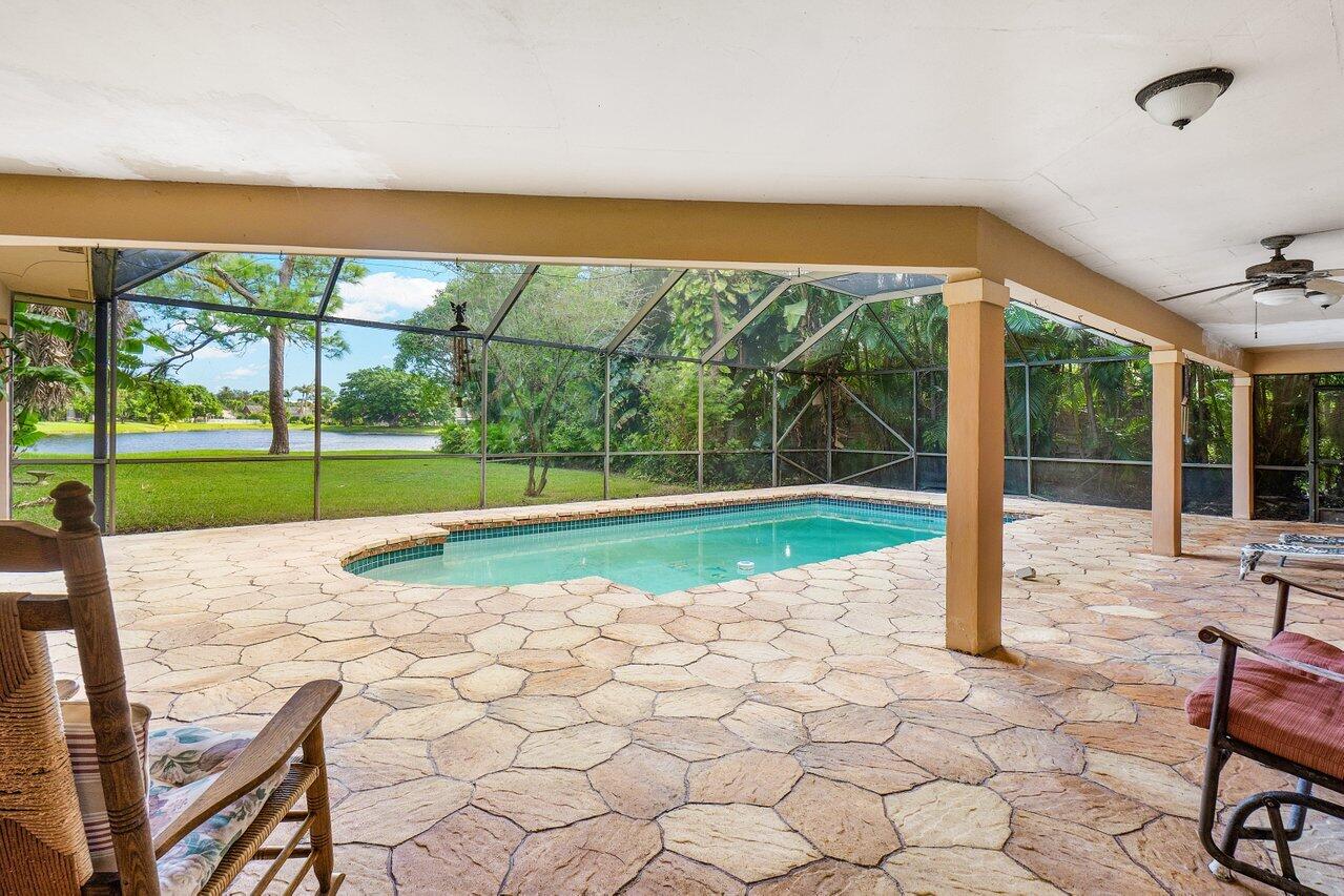 7276 Encina Lane
