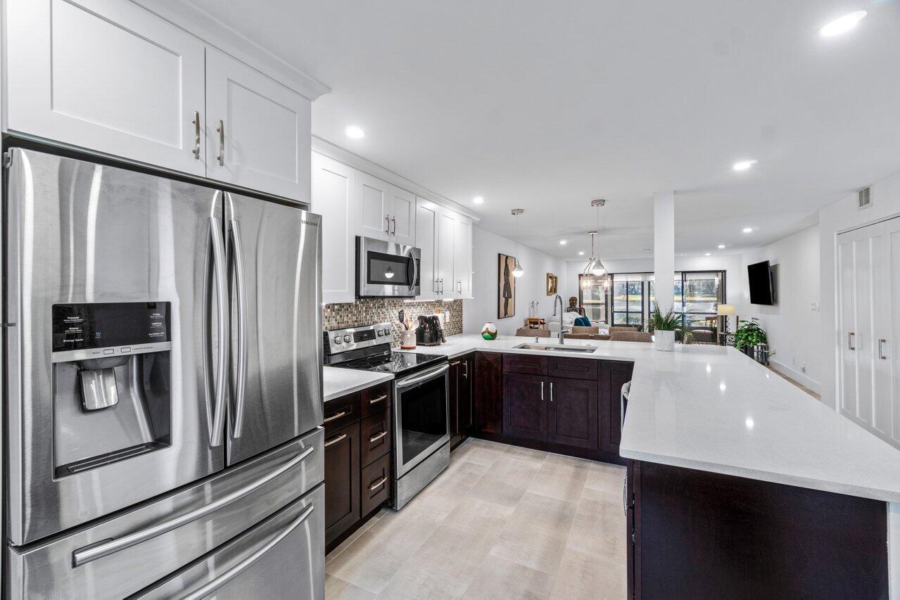 5188 Oak Hill Lane 1112