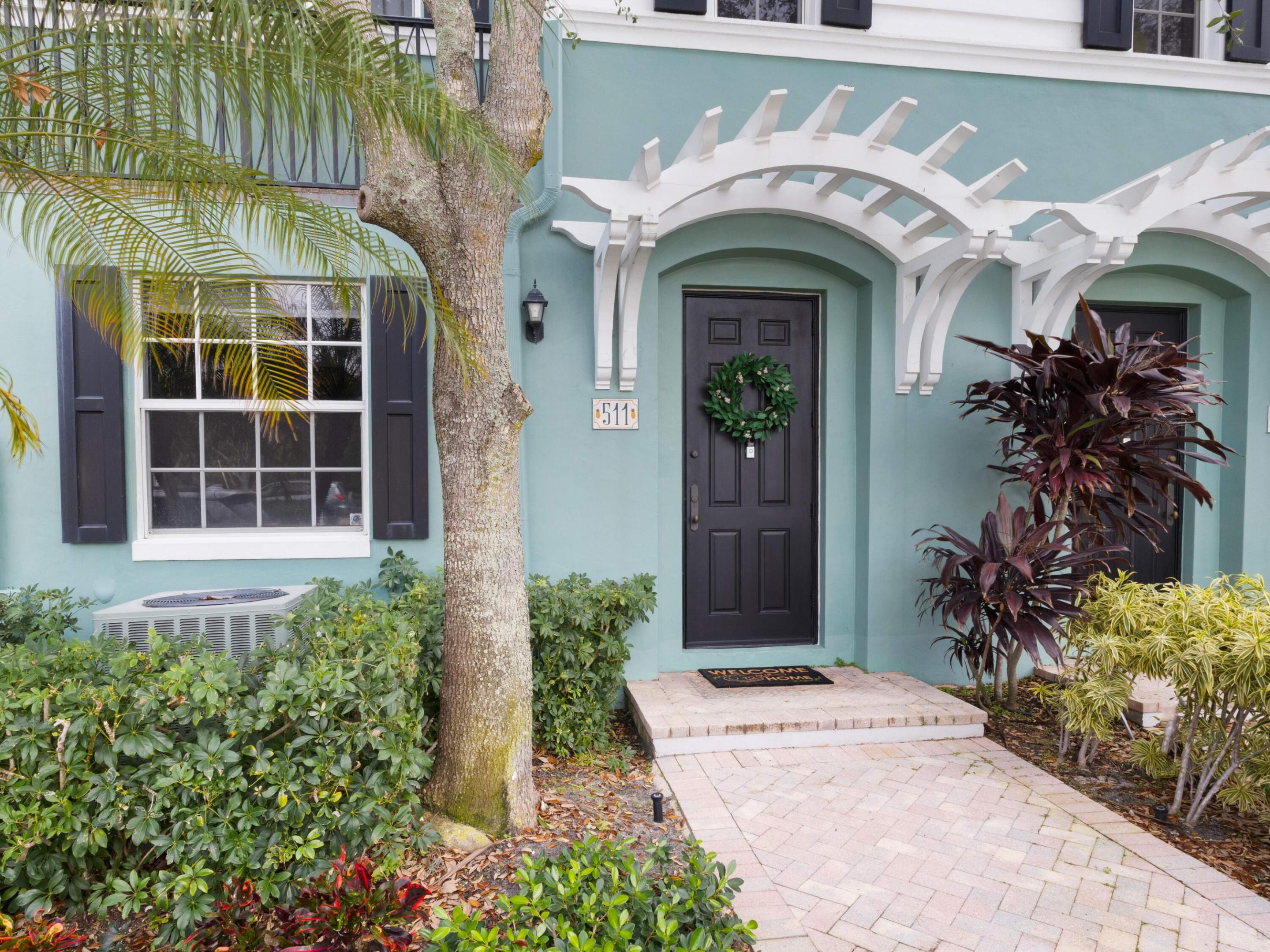 511 N Mallory Circle