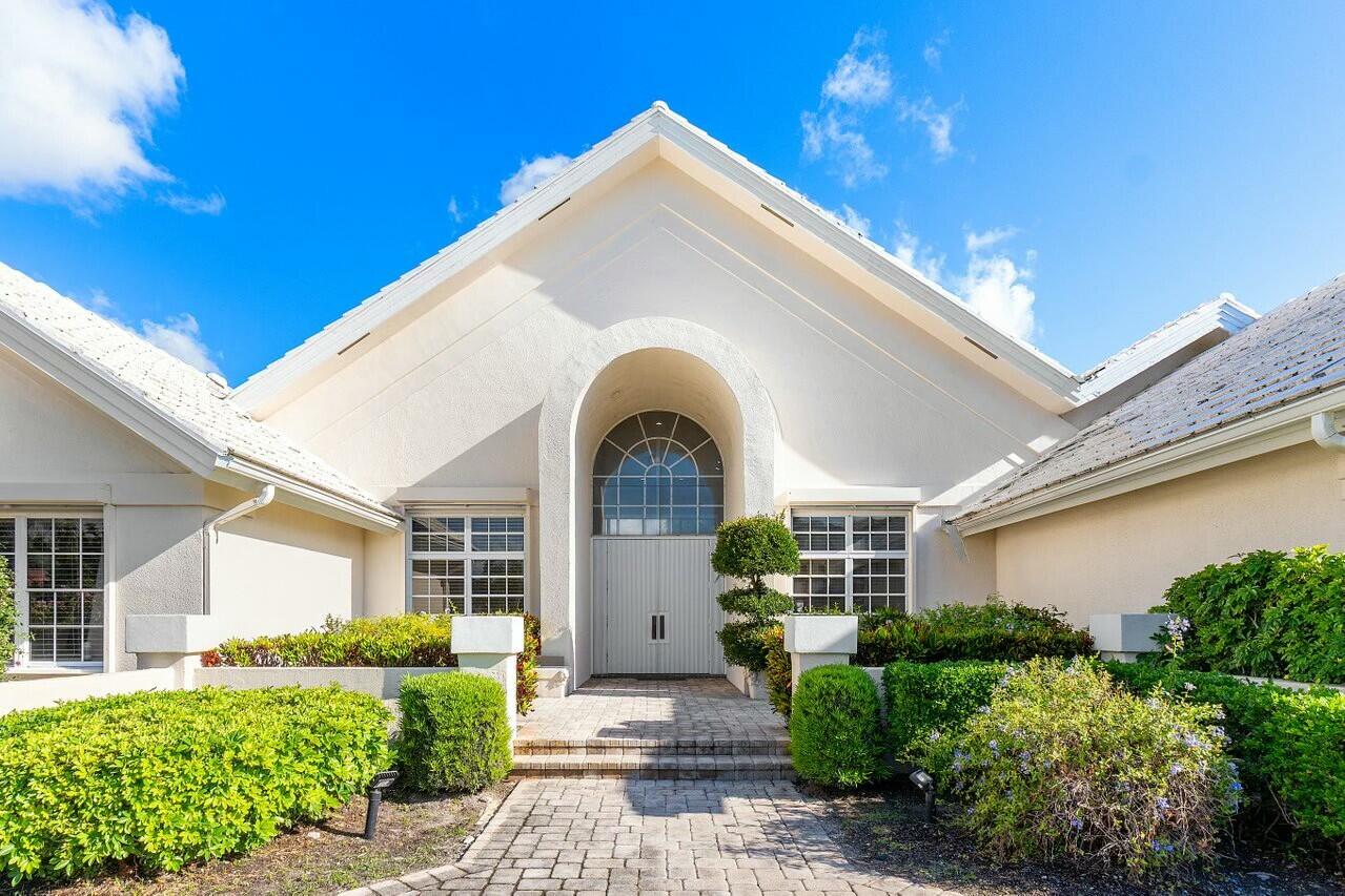 4869 Tallowwood Lane