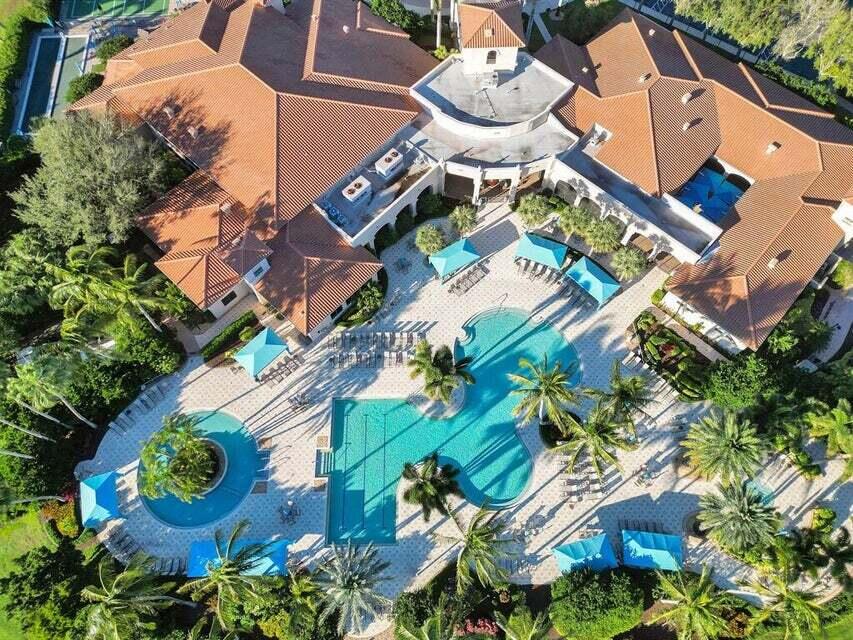 7015 Imperial Beach Circle