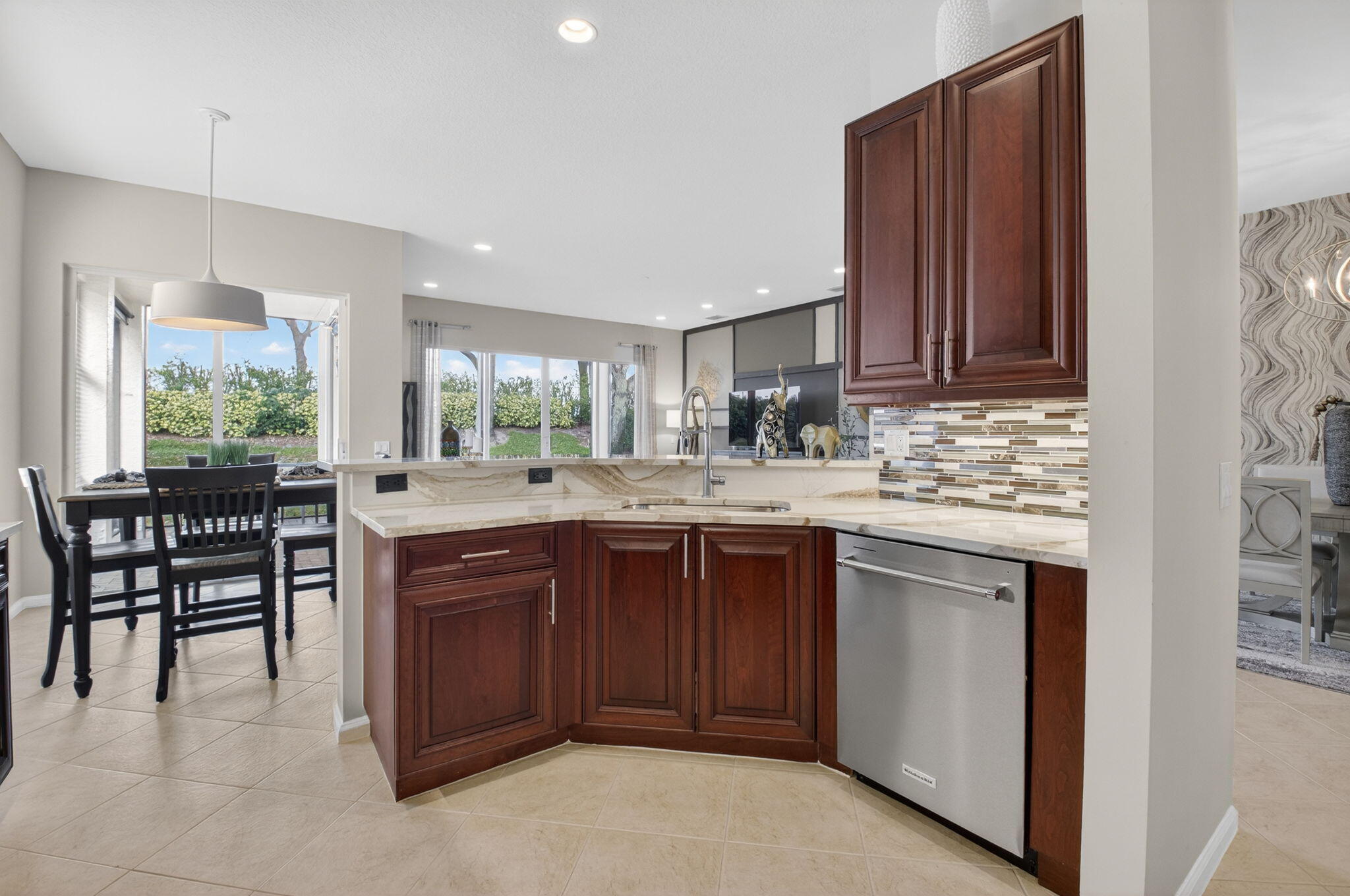 7015 Imperial Beach Circle