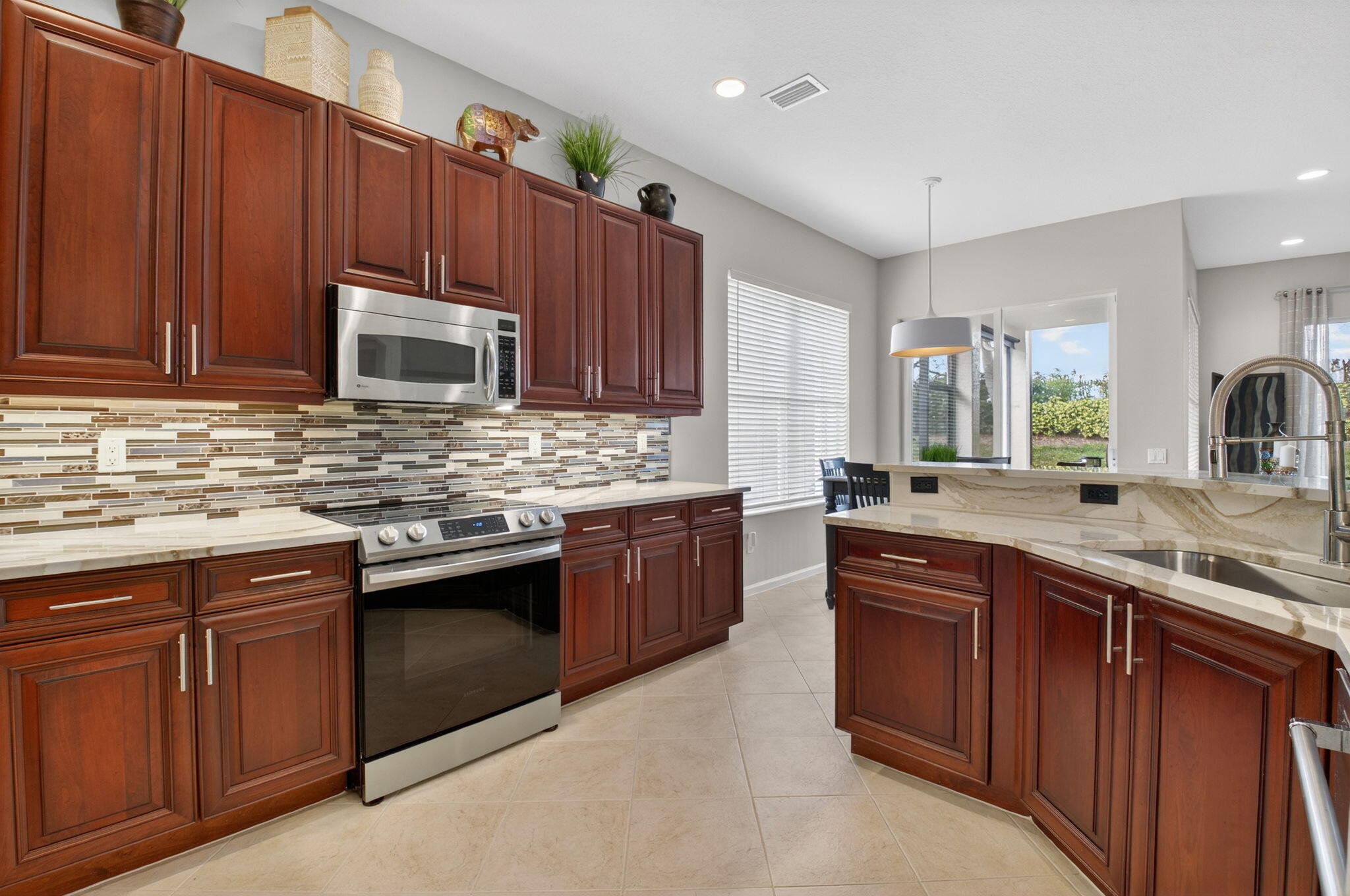 7015 Imperial Beach Circle