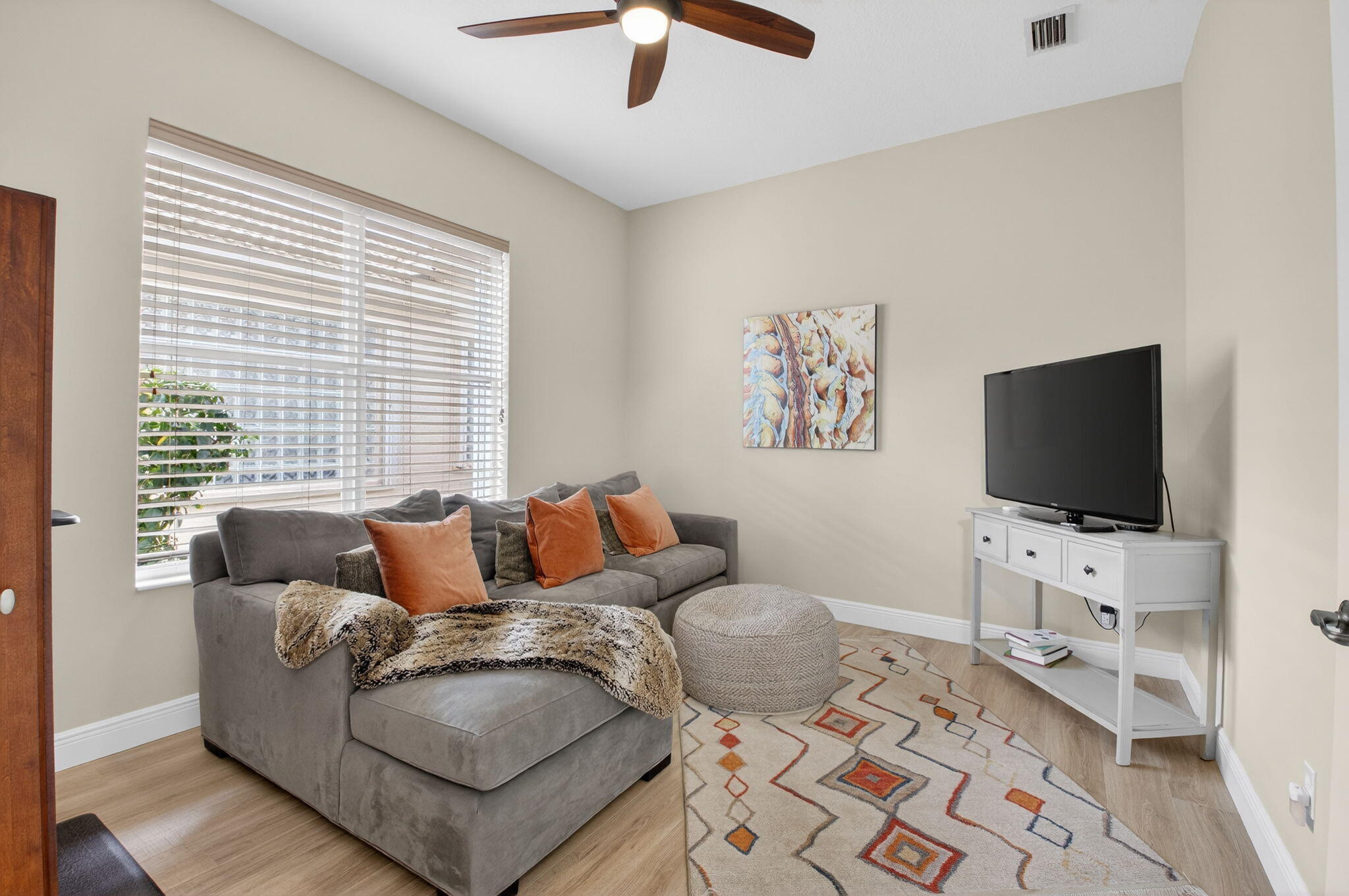 7015 Imperial Beach Circle
