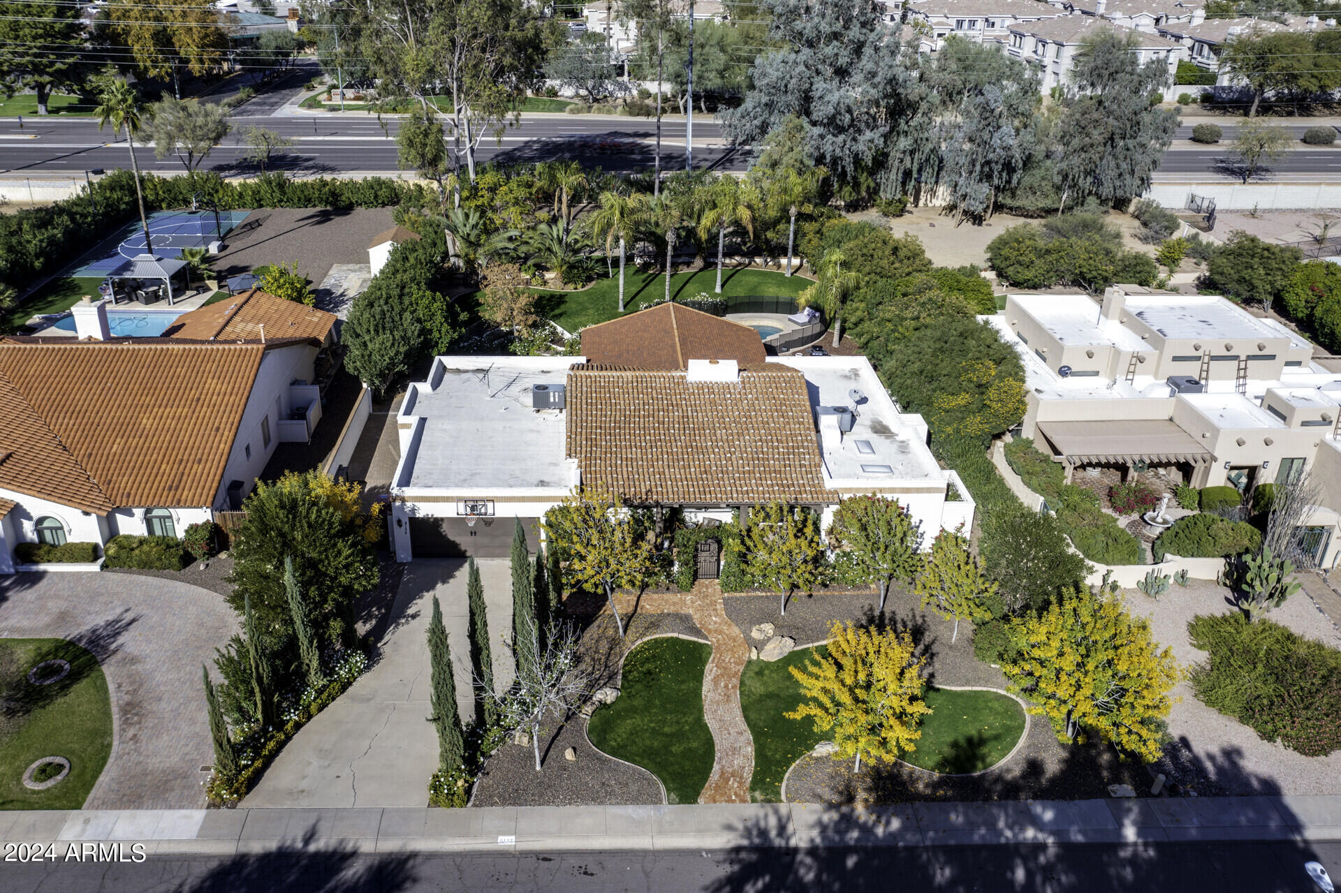 8132 E APPALOOSA Trail