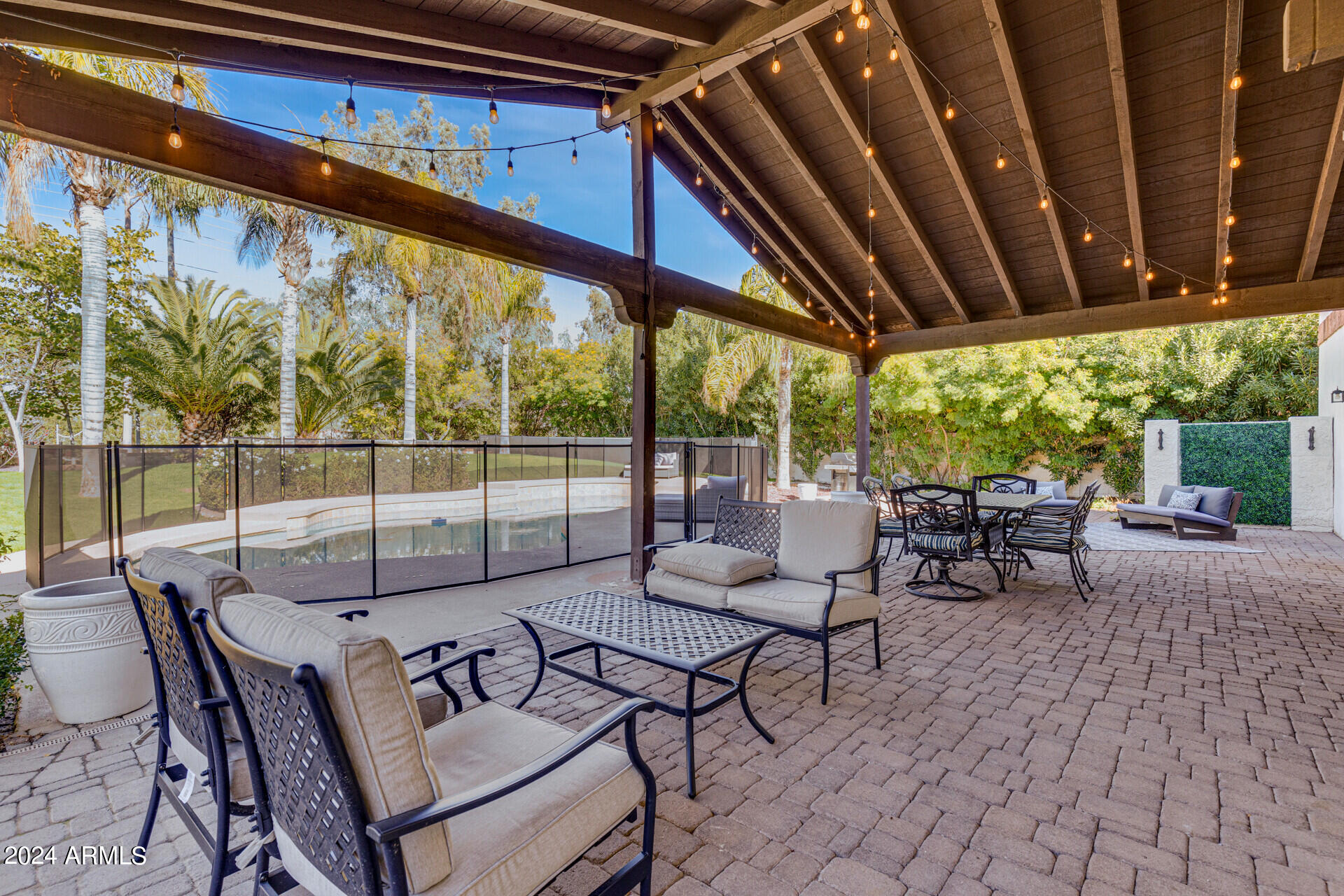 8132 E APPALOOSA Trail