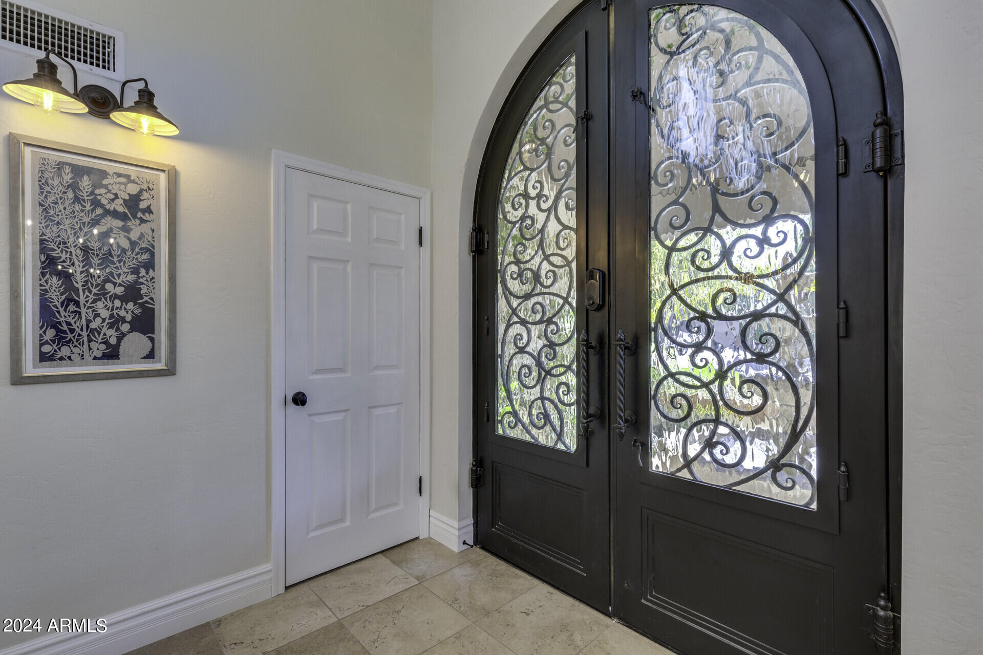 8132 E APPALOOSA Trail