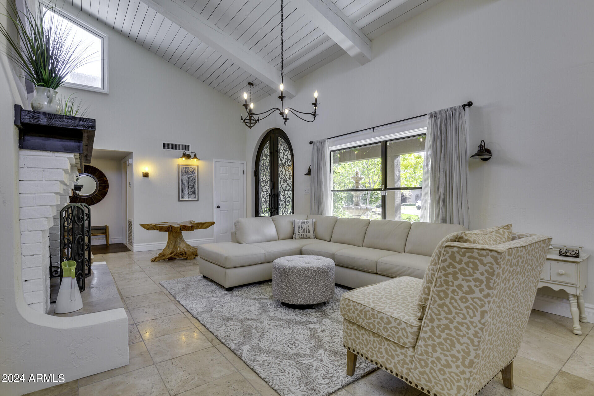 8132 E APPALOOSA Trail