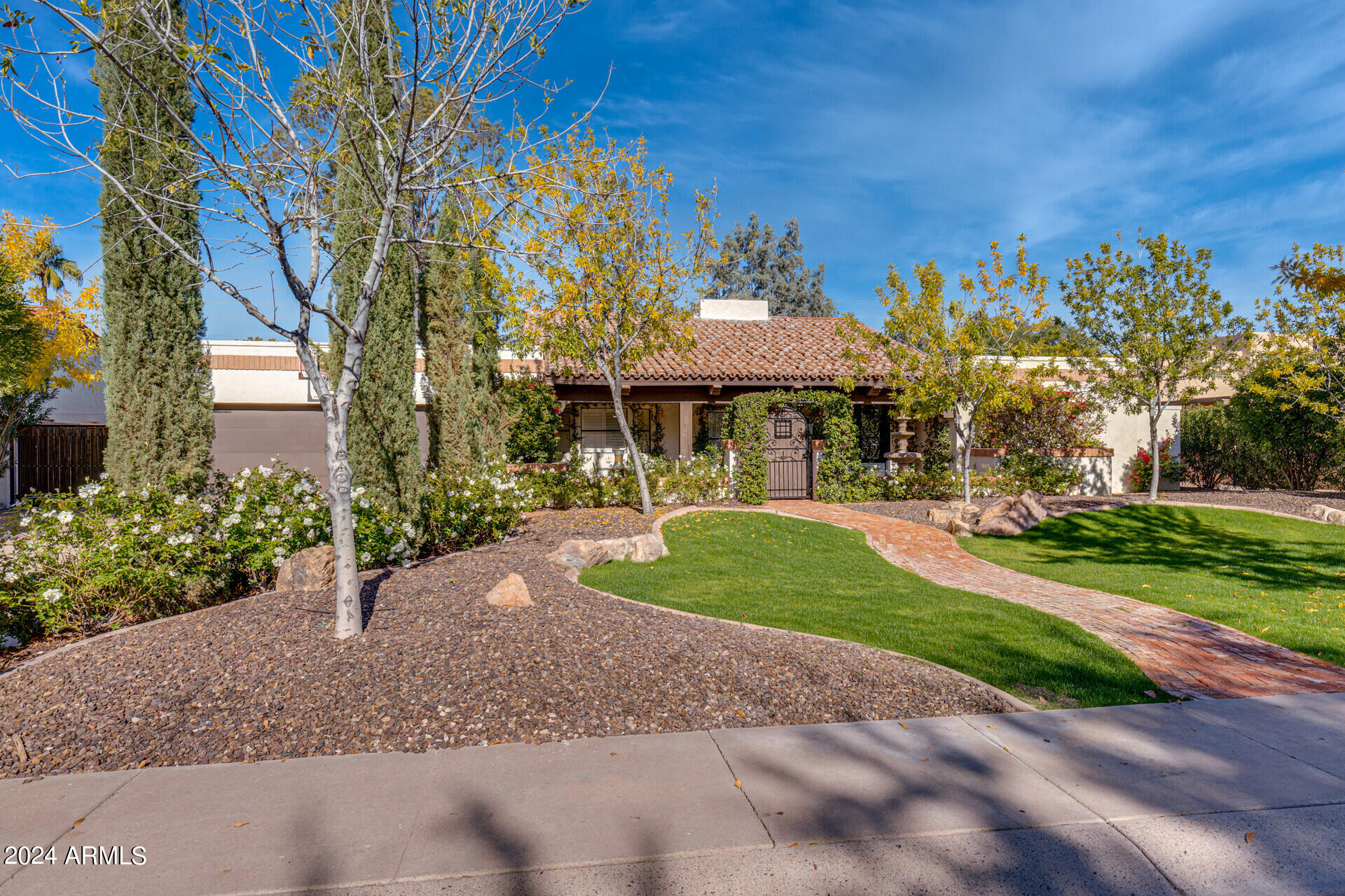 8132 E APPALOOSA Trail