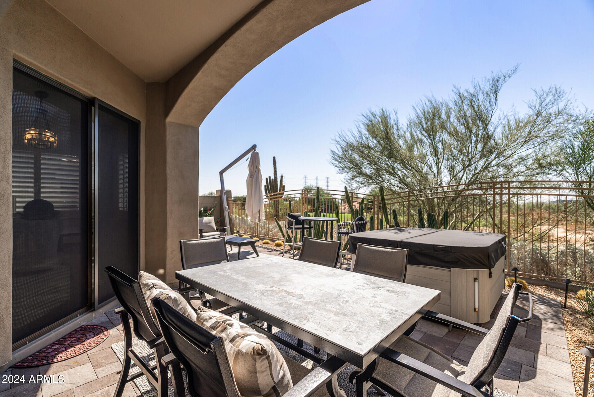 19550 N GRAYHAWK Drive, 1127