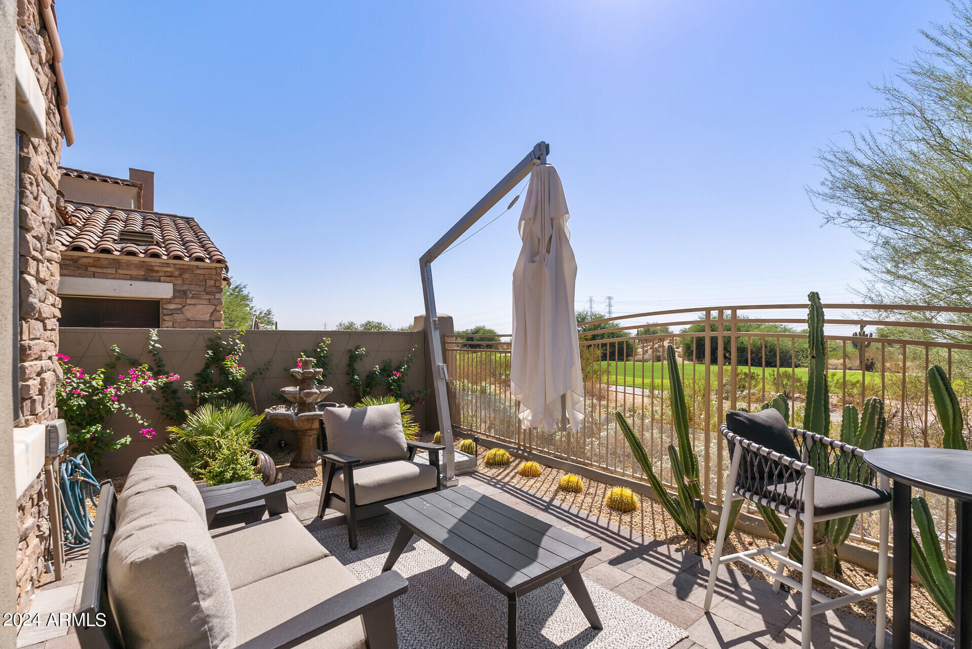 19550 N GRAYHAWK Drive, 1127